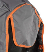 WeatherBeeta Winter Rug ComFiTec Classic Standard Neck Medium/Lite 600D 100g Gunmetal/Coral WeatherBeeta Winter Rug ComFiTec Classic Standard Neck Medium/Lite 600D 100g Gunmetal/Coral