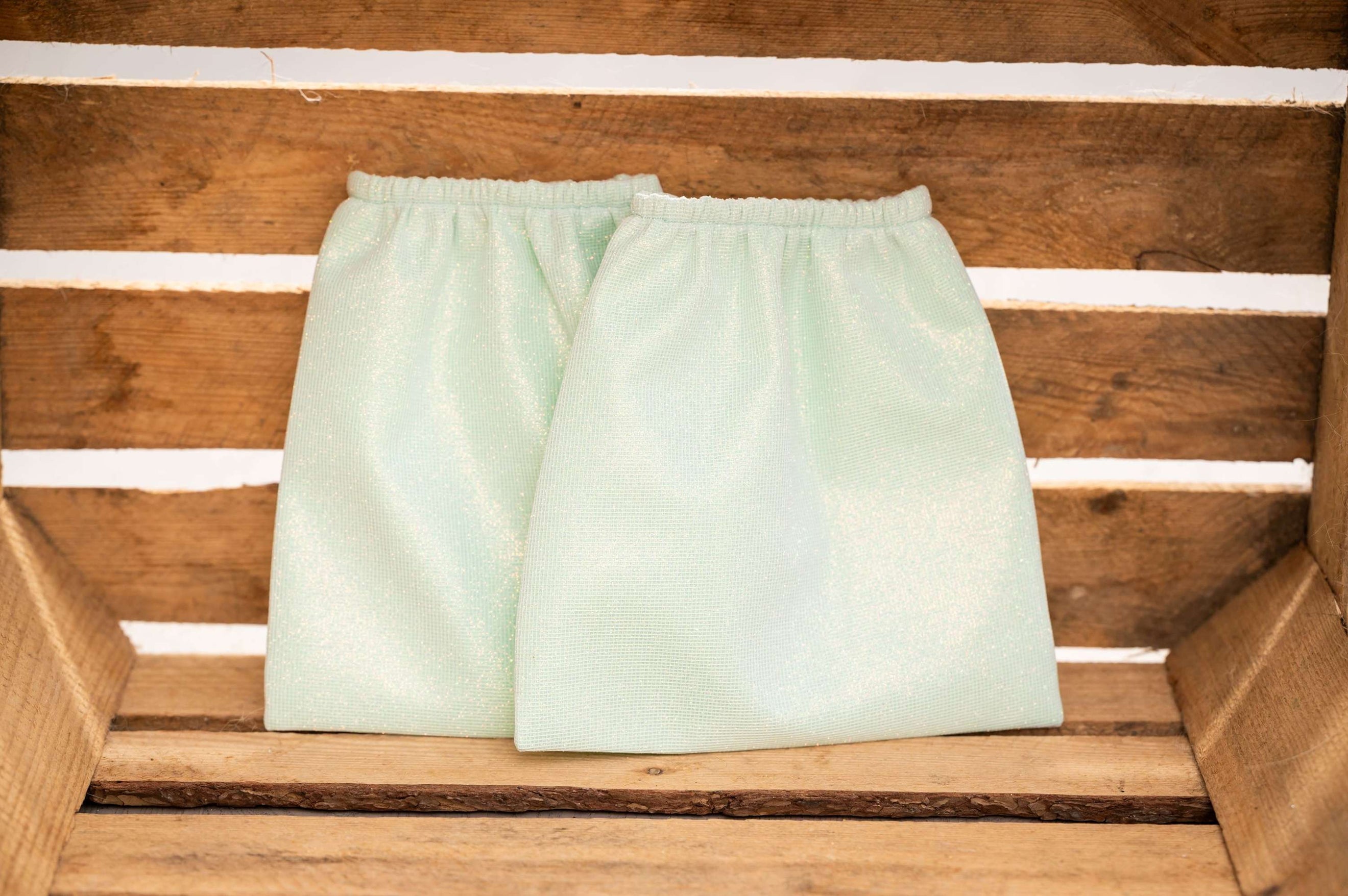 Showtime Stirrup Covers Spring Mint green
