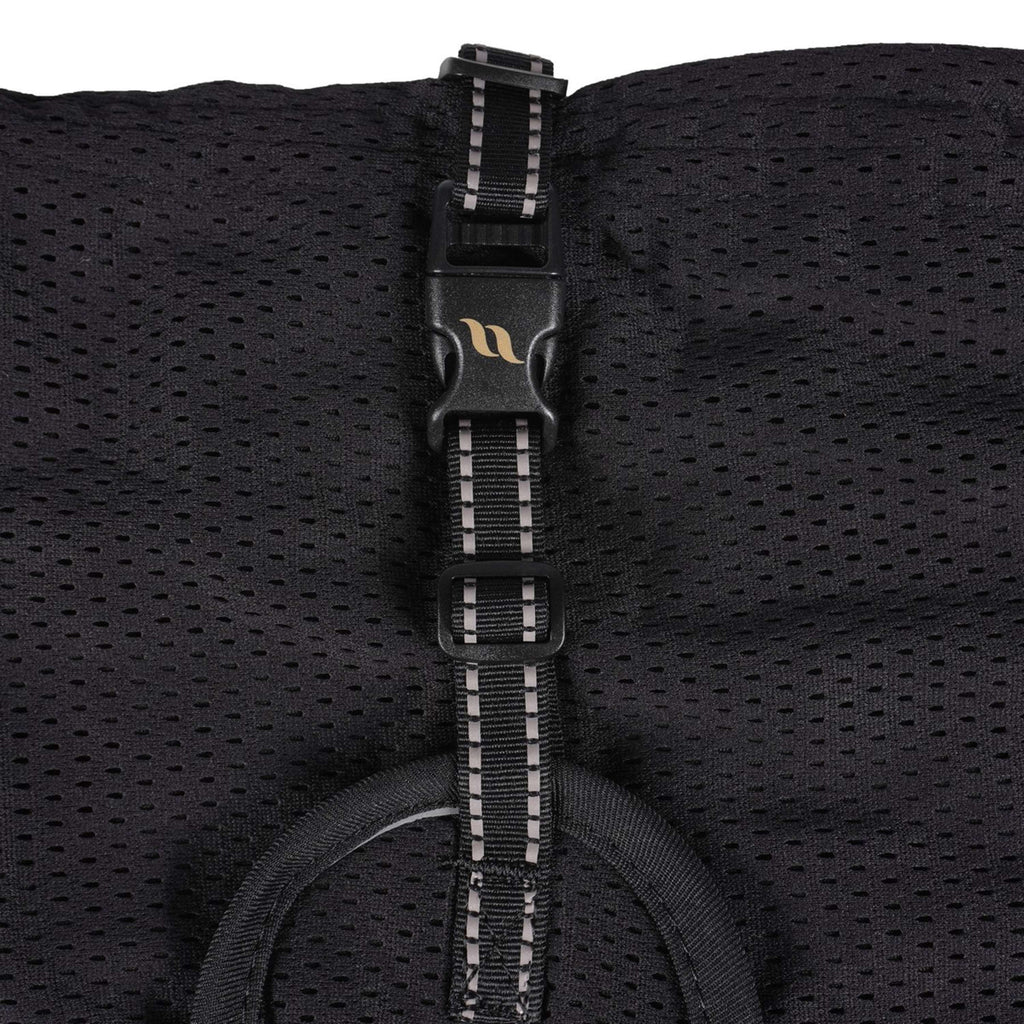 Back on Track Mesh Rug Black