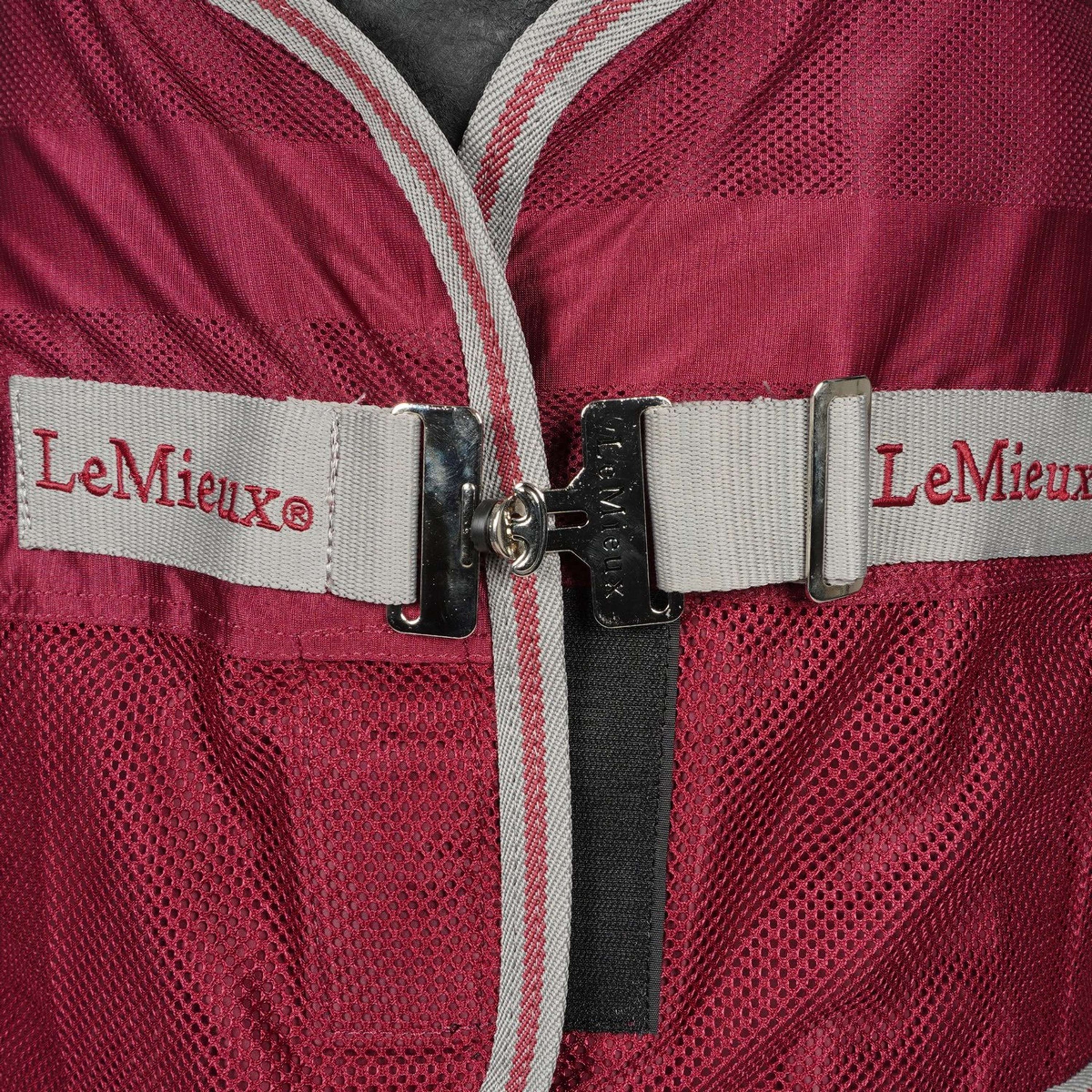 LeMieux Fly Rug Arika Air-Tek Burgundy LeMieux Fly Rug Arika Air-Tek Burgundy