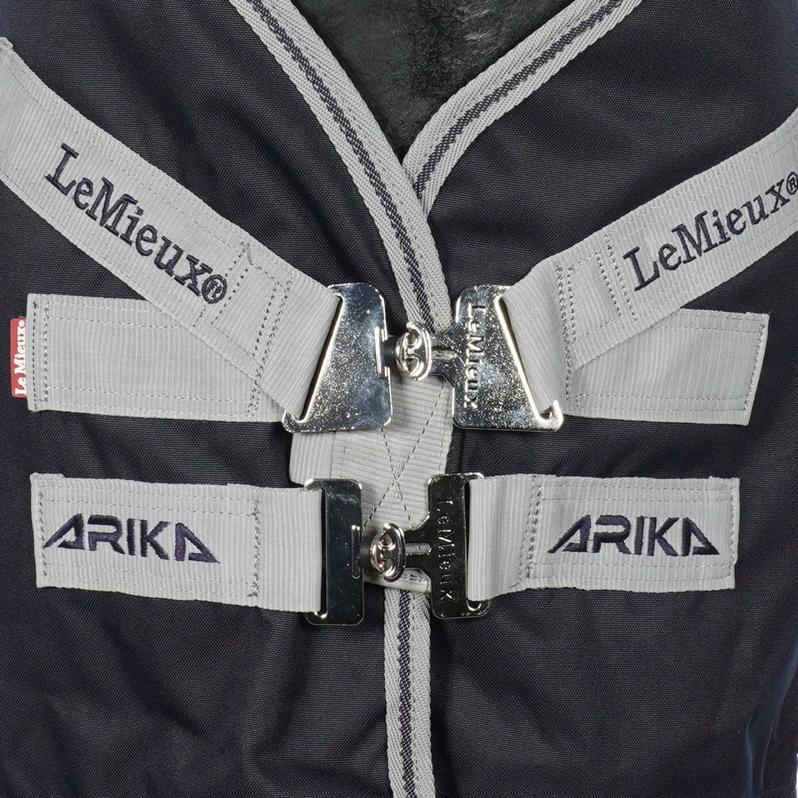 LeMieux Rug Arika Featherweight Turnout 0g Navy