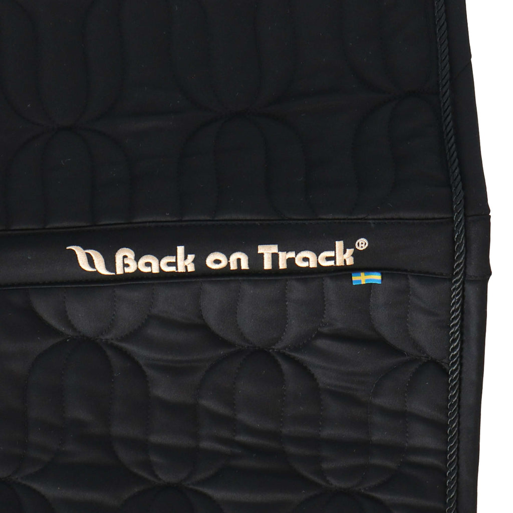 Back on Track Saddlepad Deep Nights Jumping Black