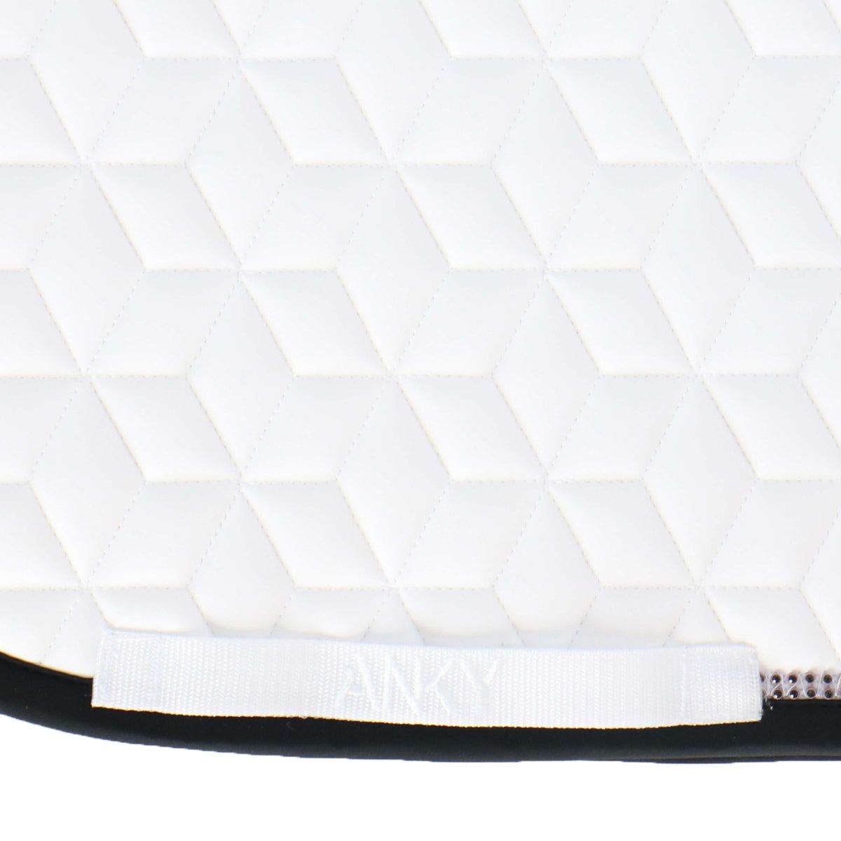 ANKY Saddlepad Consensus Nylon Dressage White/Black