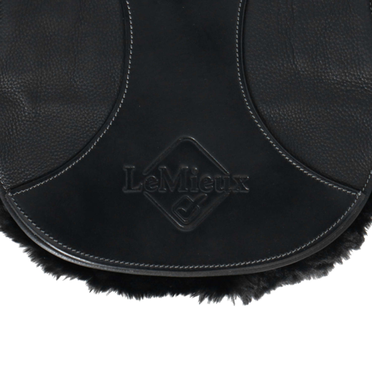 LeMieux Girth Arkia Simu Contoured Short Black