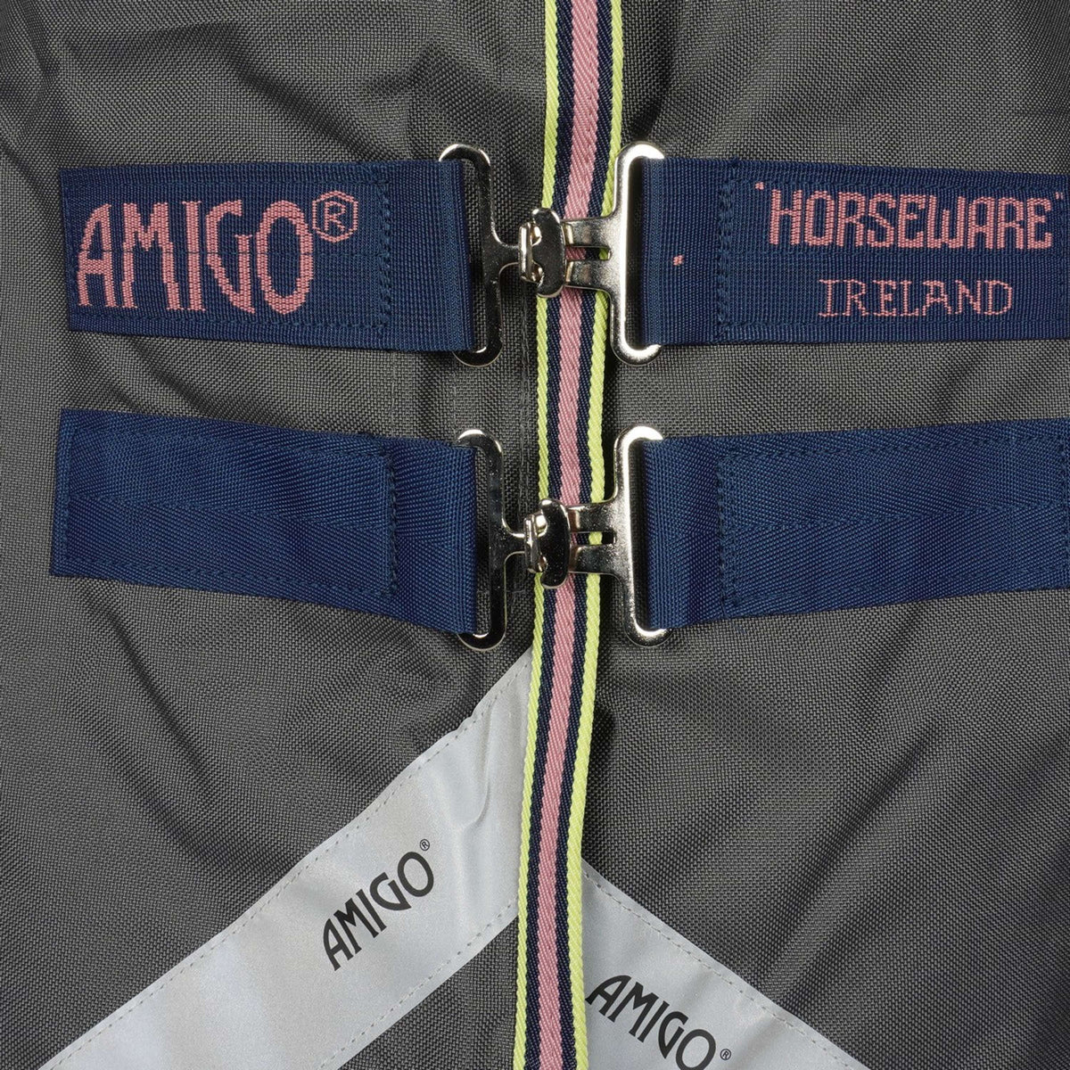 Amigo Bravo 12 Original Turnout Lite 0g Shadow/Navy/Rose