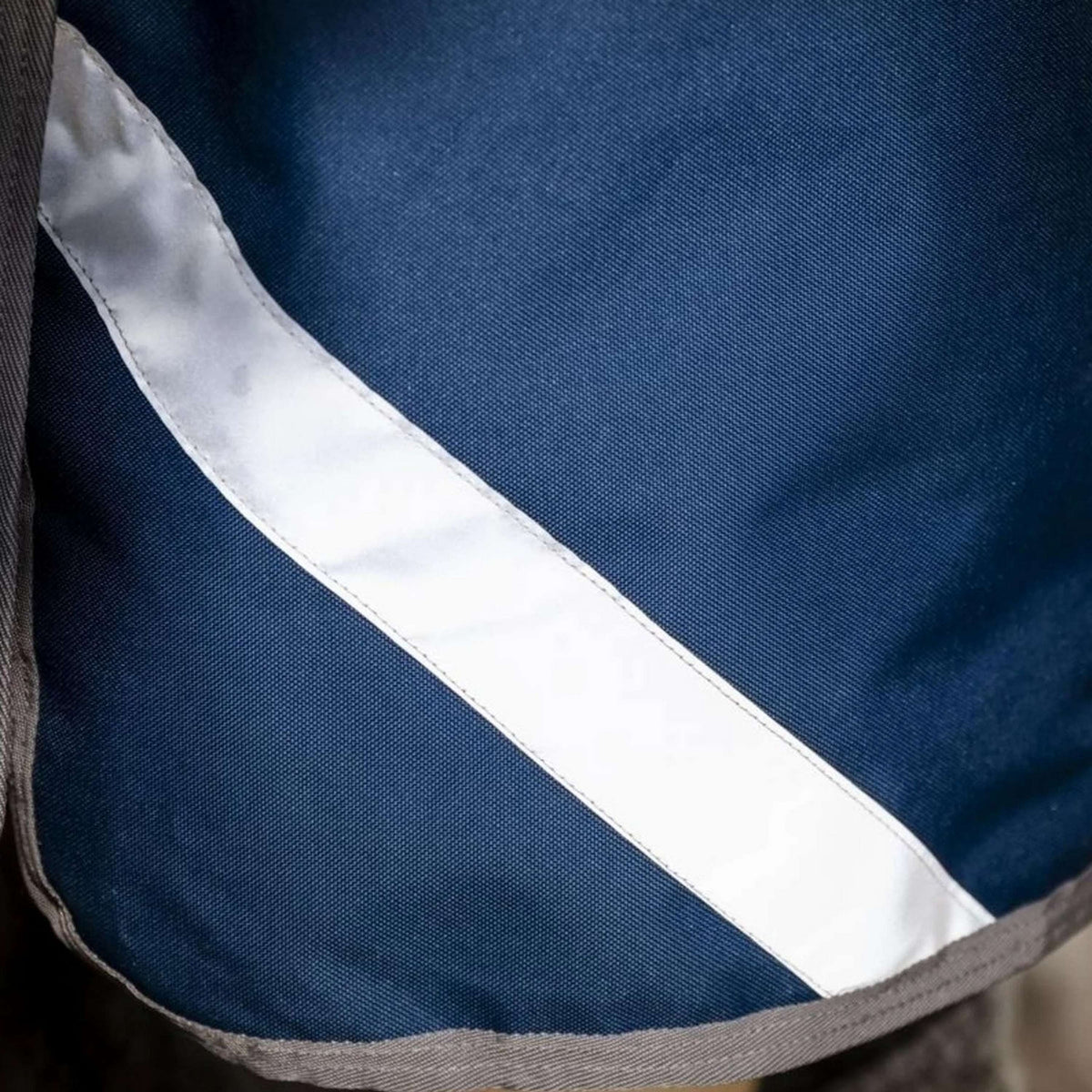 Horseware Therapy Turnout Ionic 100g Imperial Blue/Silver/Navy