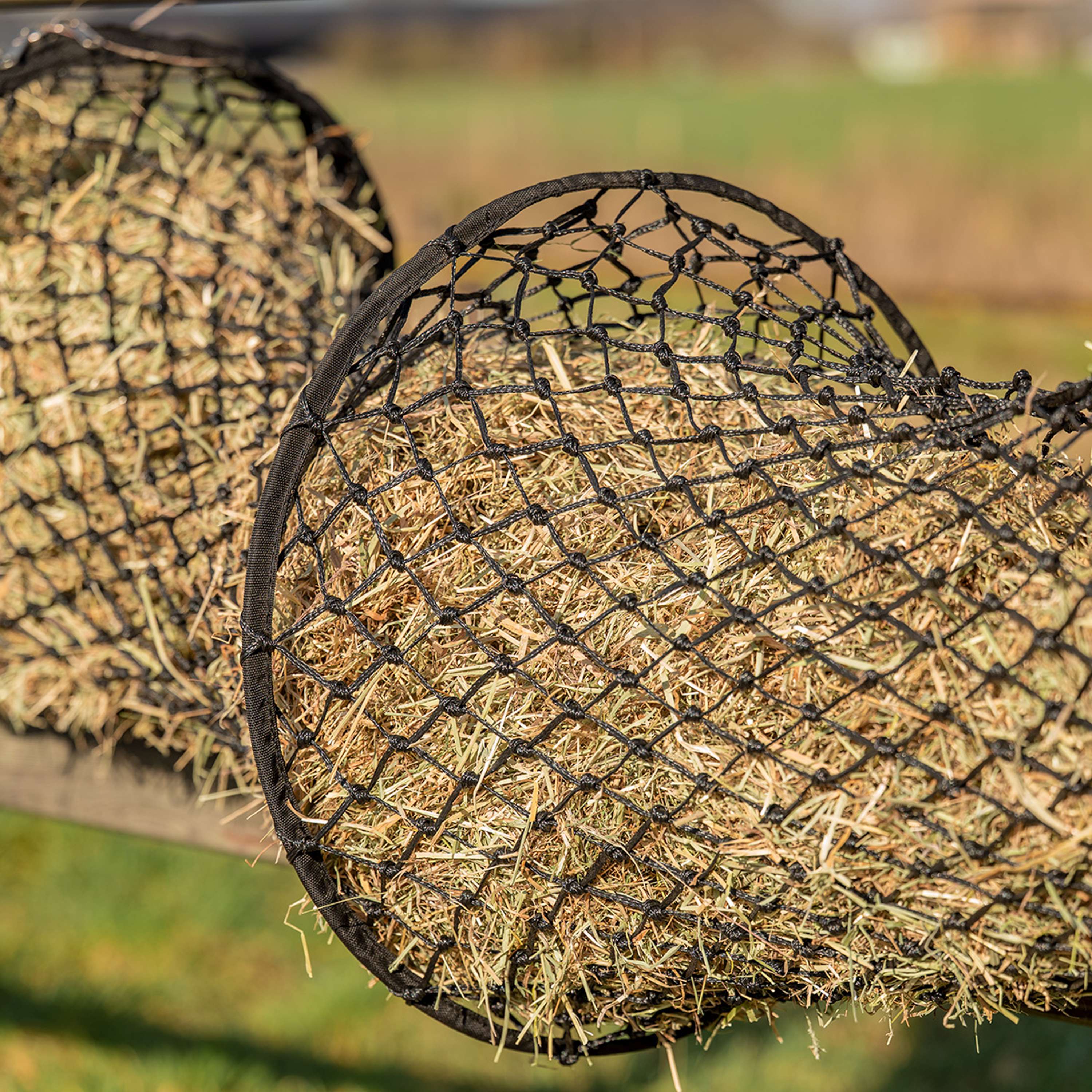 Agradi Horse Hay Net Tunnel Shape Maas 5x5cm Black