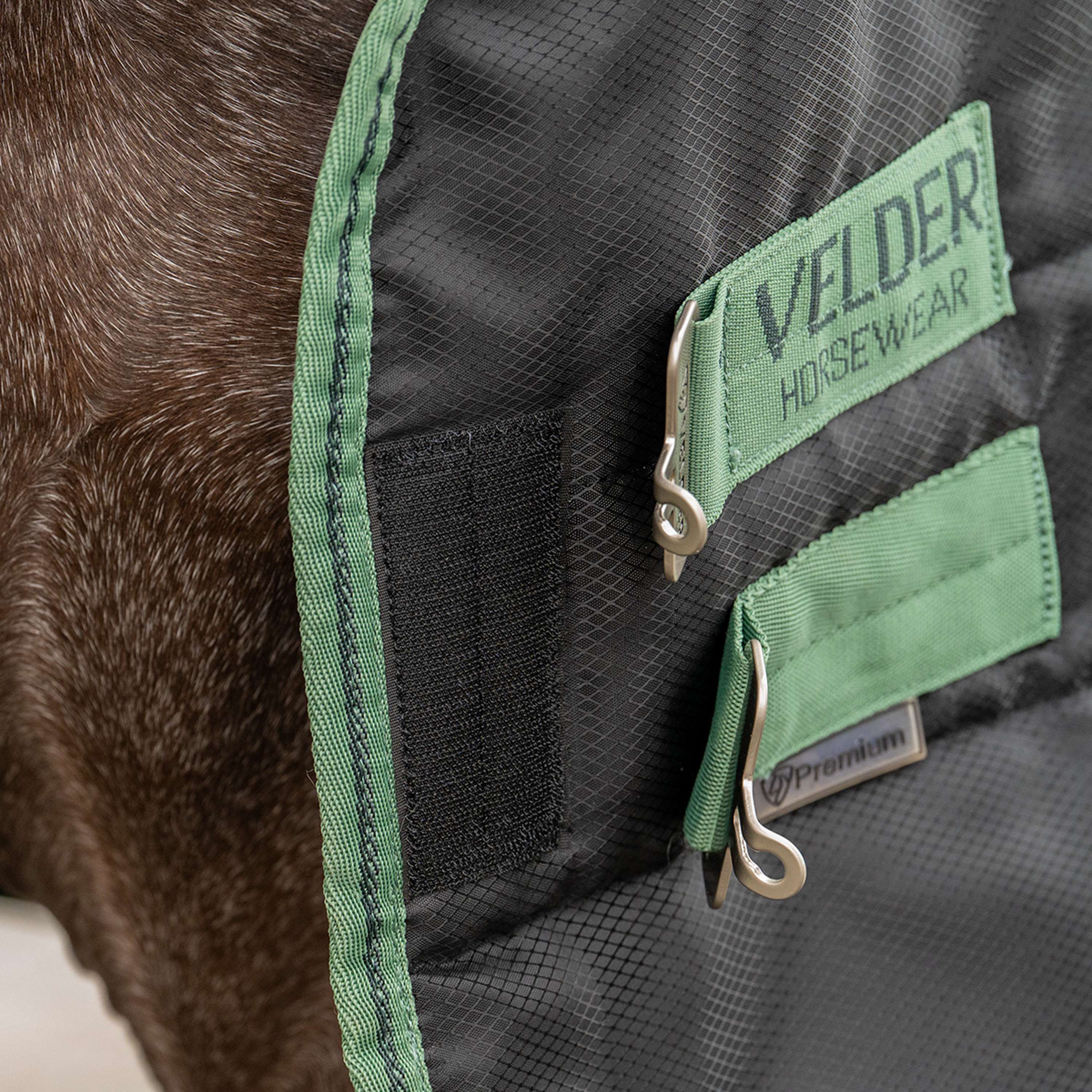 Velder Horsewear Premium Stable Rug 210D 100g Black