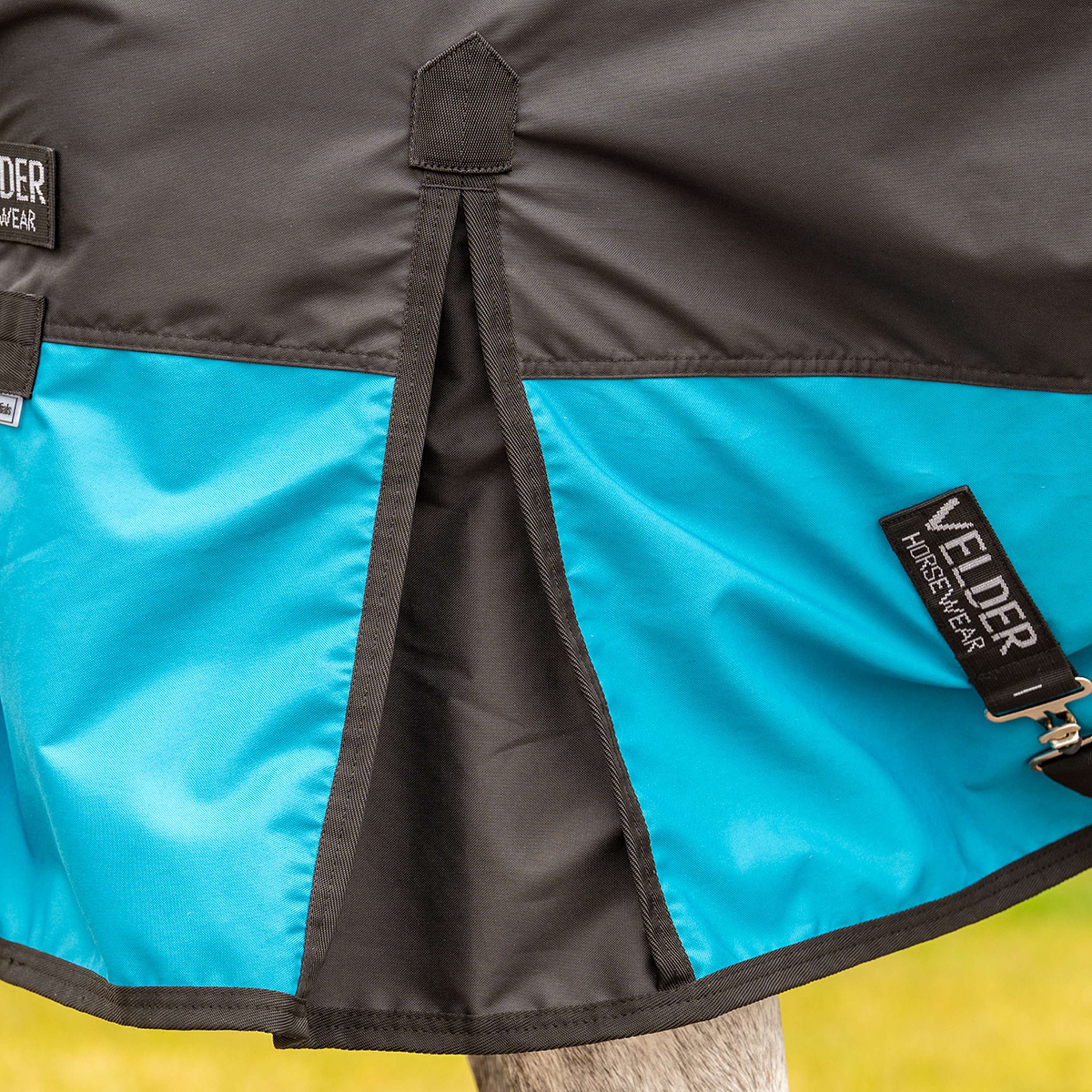 Velder Horsewear Essentials Classic Turnout Rug 600D 0g Black