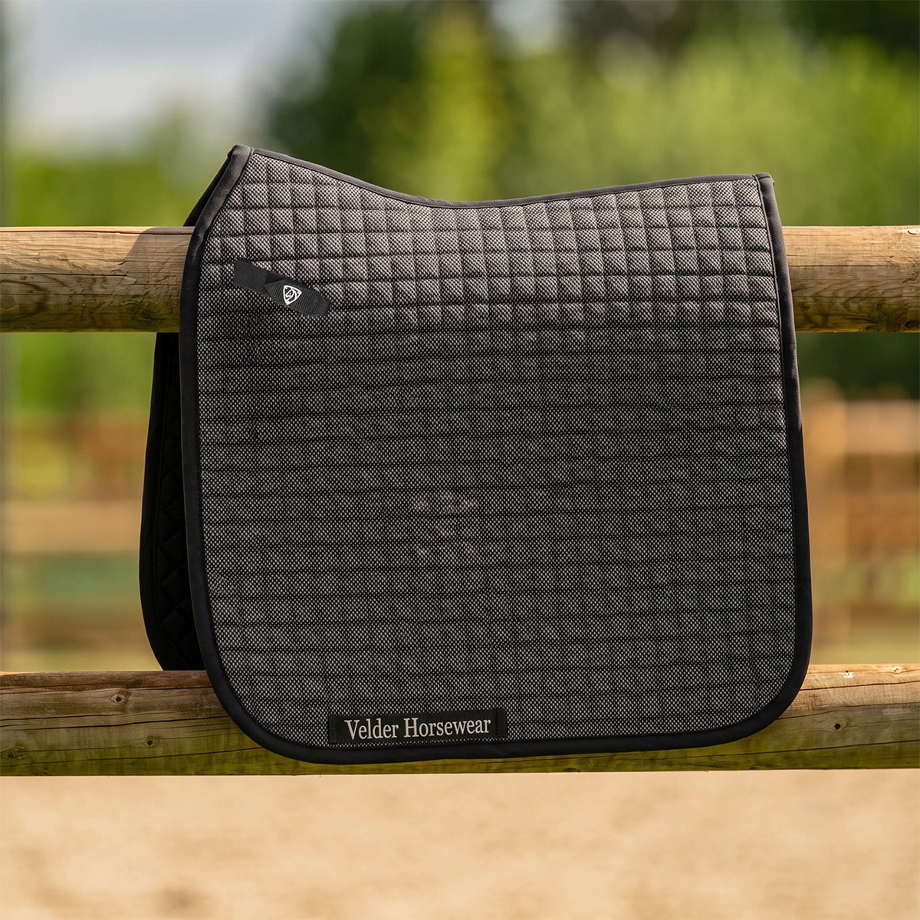 Velder Horsewear Premium Saddlepad Bamboo Dressage Black