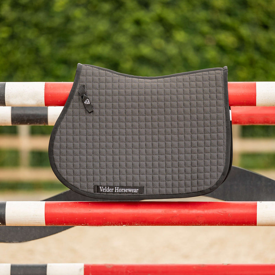 Velder Horsewear Premium Saddlepad Bamboo Jumping Black