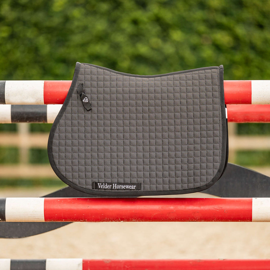 Velder Horsewear Premium Saddlepad Bamboo Jumping Black