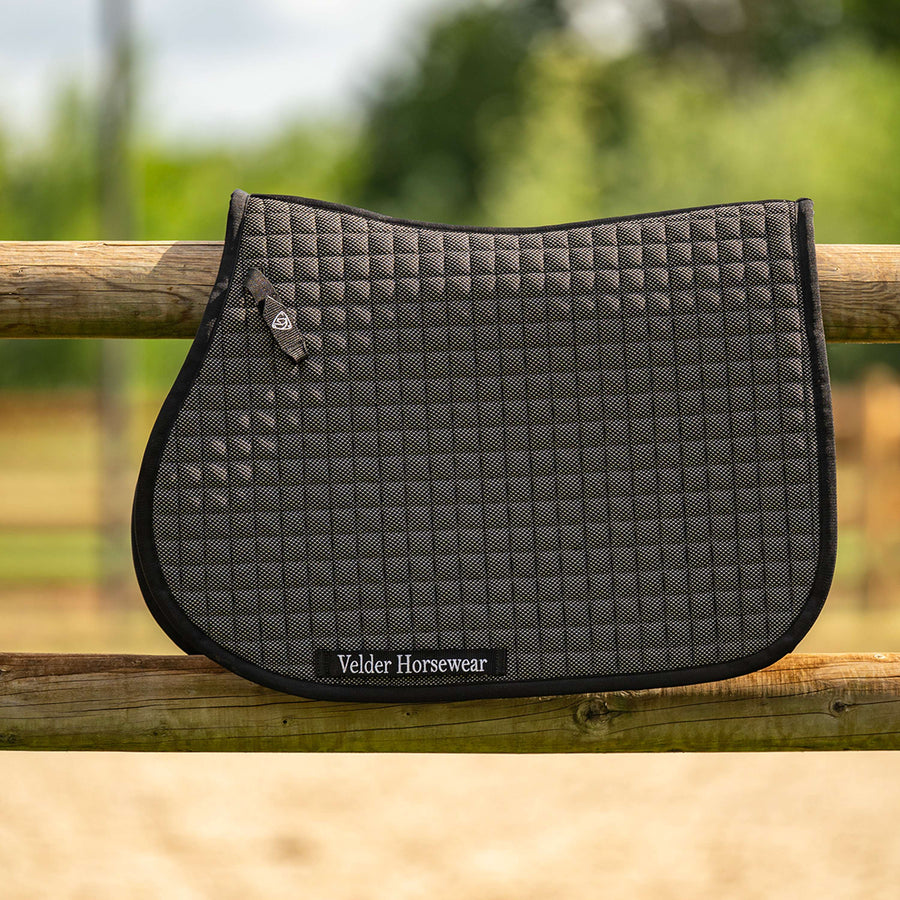 Velder Horsewear Premium Saddlepad Bamboo Jumping Black