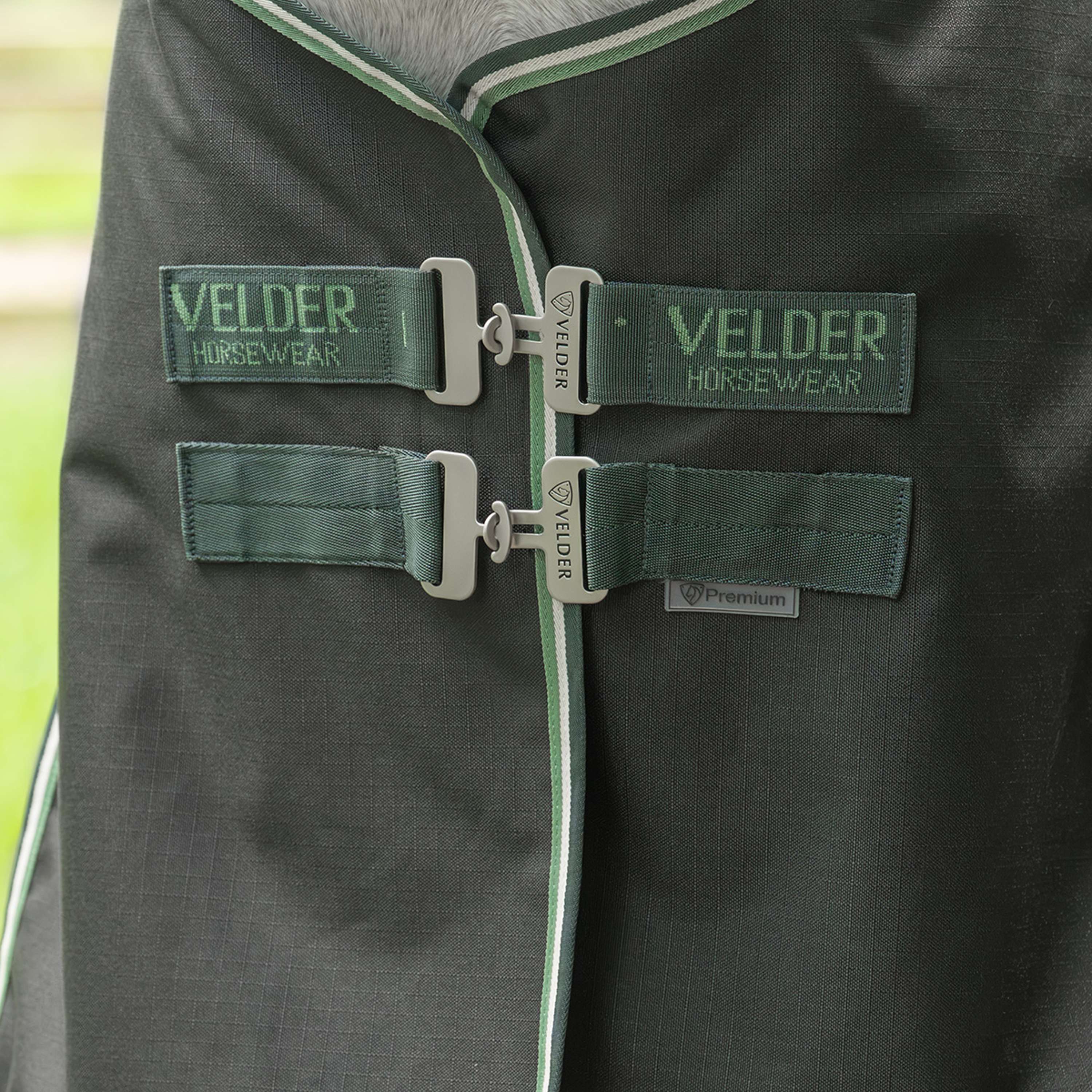 Velder Horsewear Premium Turnout 900D 0g T Bar Night Forest