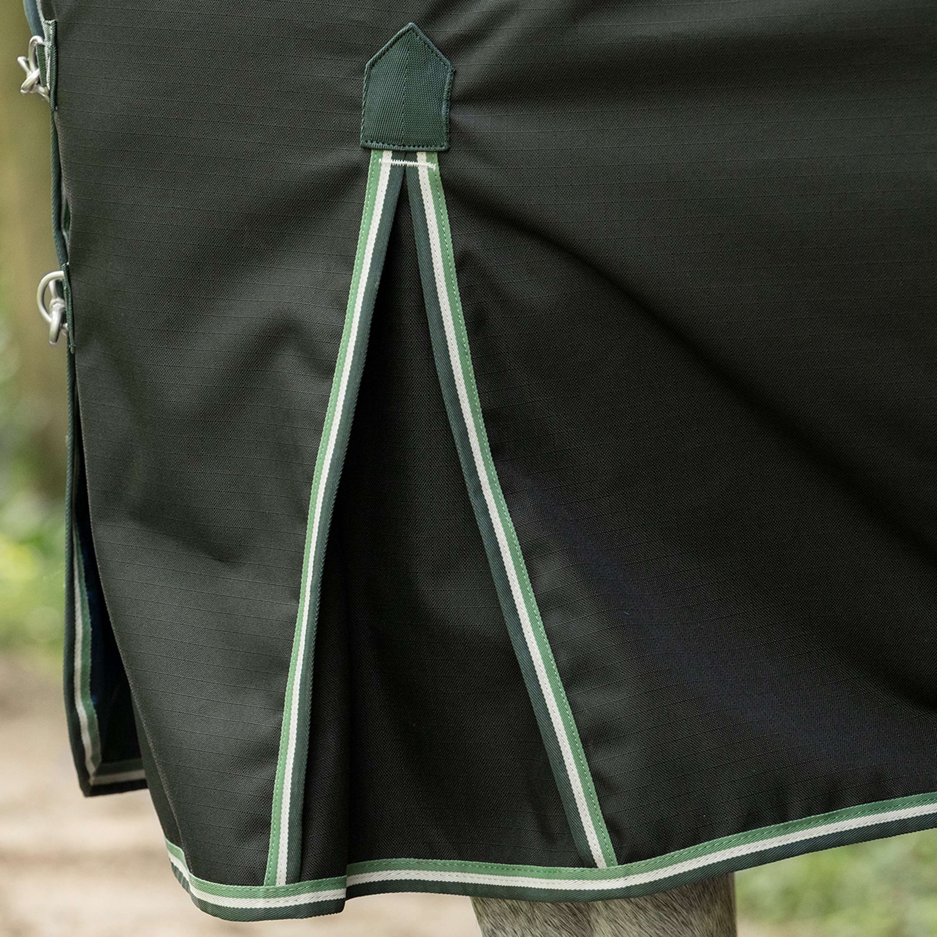 Velder Horsewear Premium Turnout 900D 0g EasyClip Night Forest