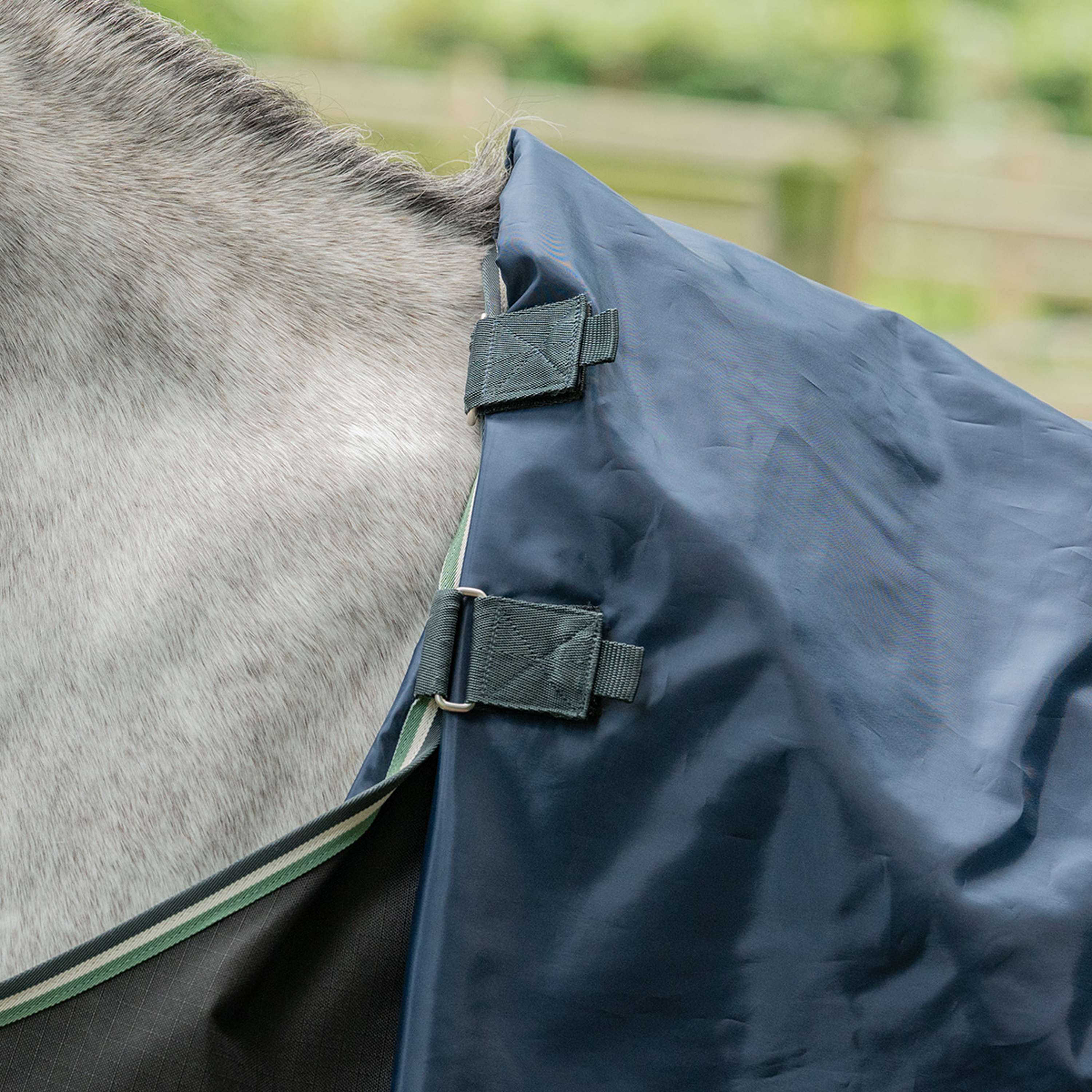 Velder Horsewear Premium Neck Cover Turnout 0g Night Forest