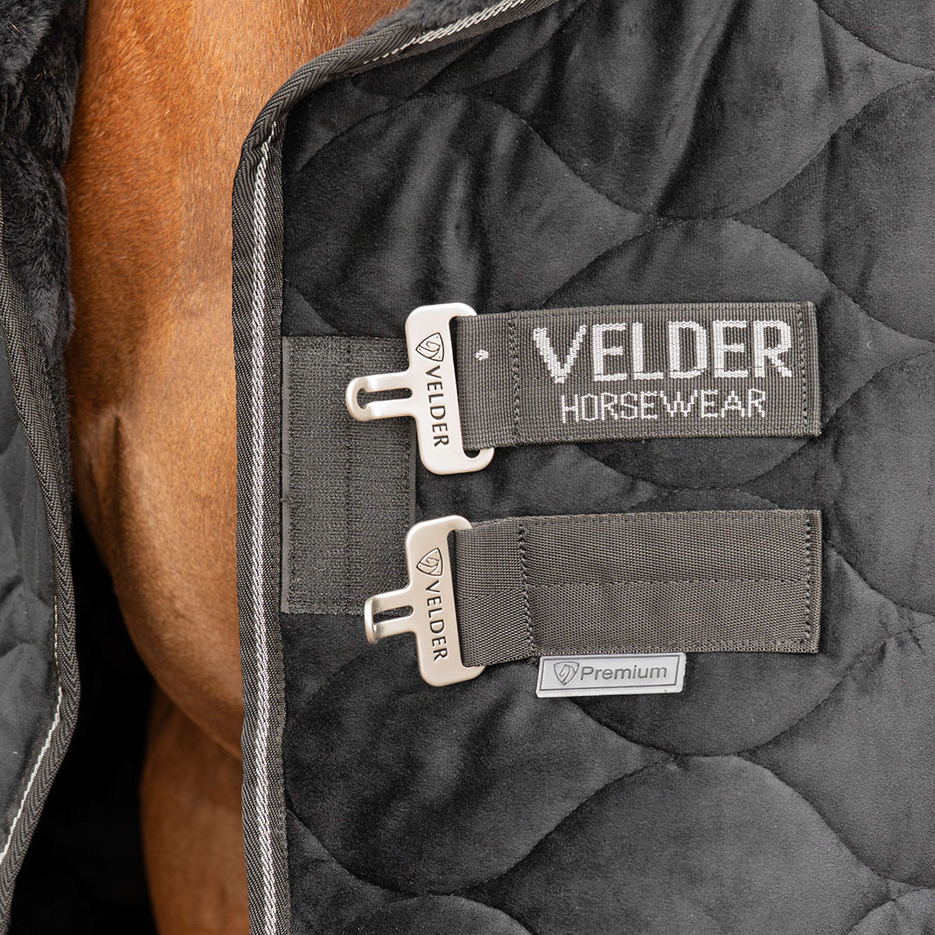 Velder Horsewear Premium Show Rug Satin Glow Black Night
