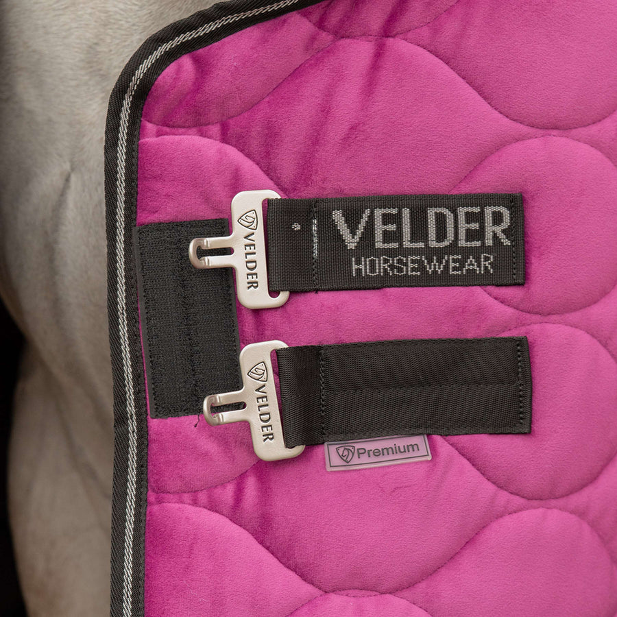 Velder Horsewear Premium Show Rug Satin Glow Dutch Raspberry