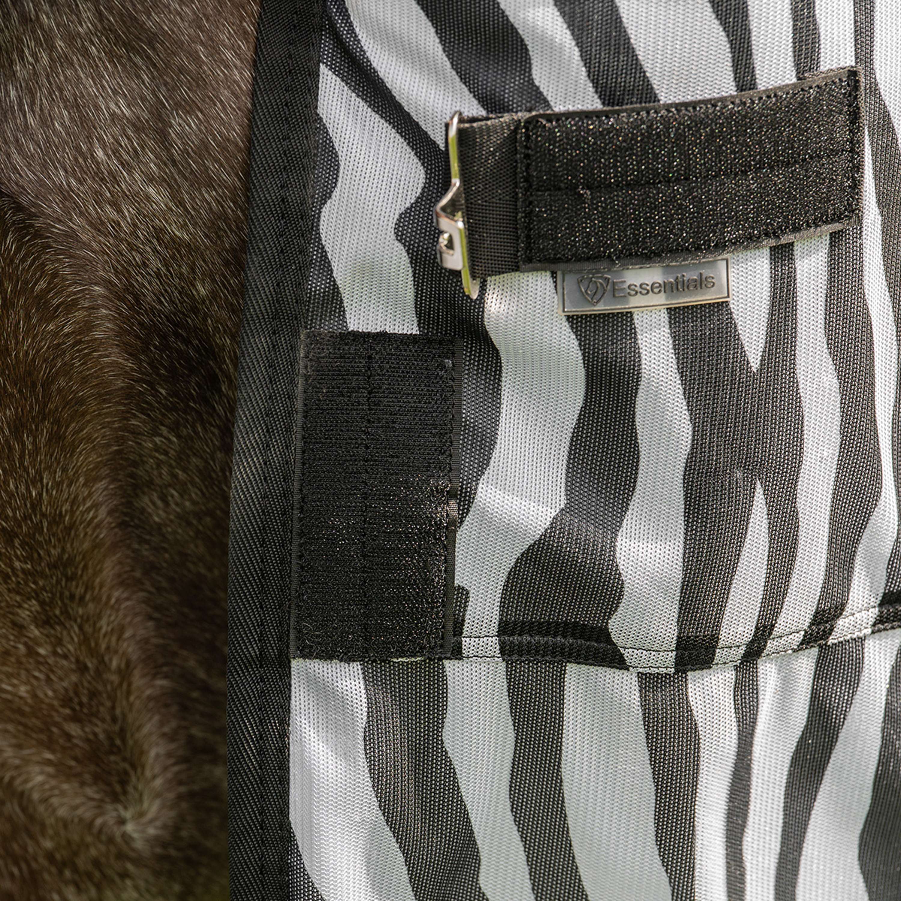 Velder Horsewear Essentials Fly Rug & Neck Zebra Black/White