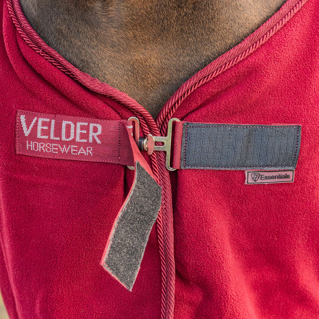 Velder Horsewear Essentials Fleece Rug Comfy Bordeaux
