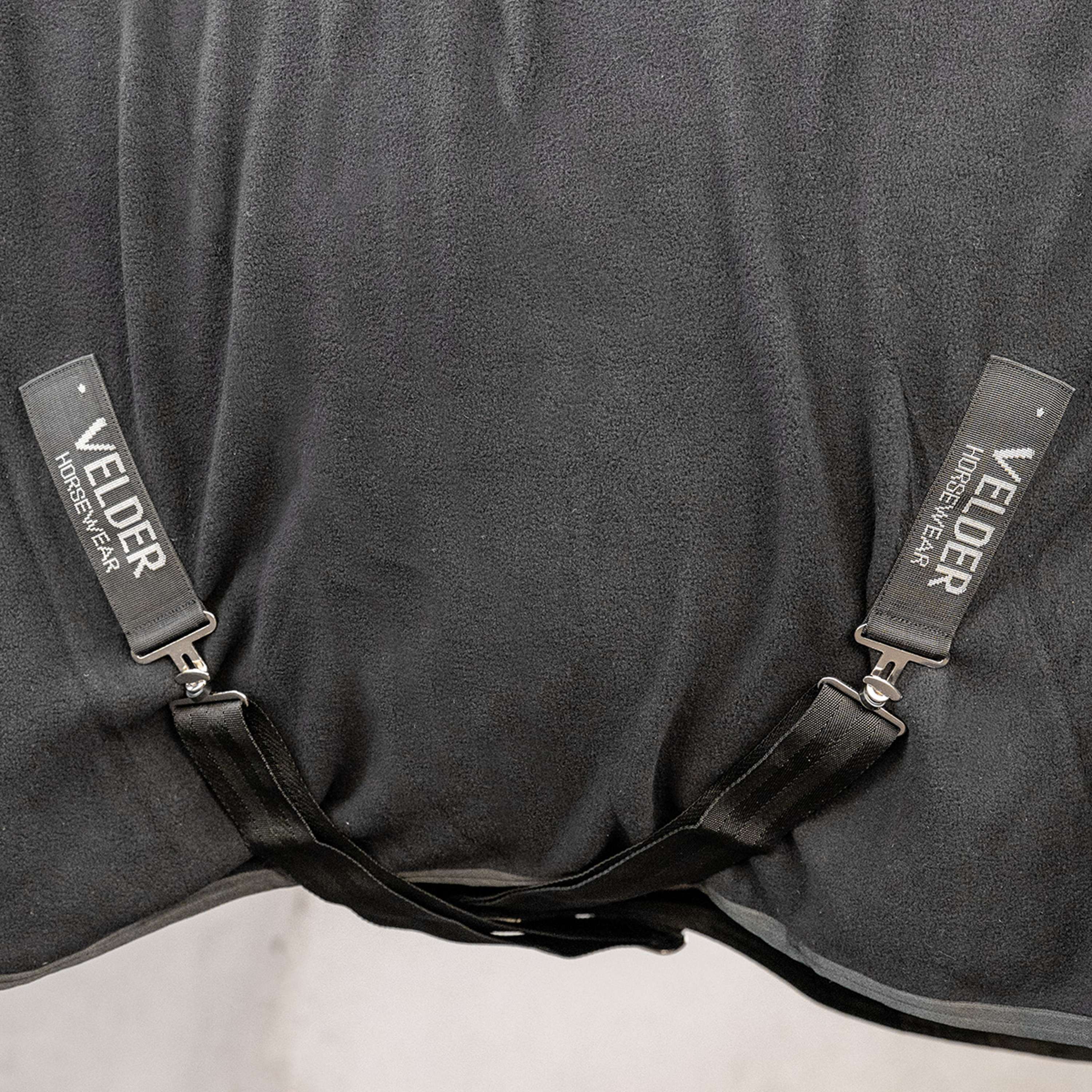 Velder Horsewear Essentials Fleece Rug Comfy with a Hood Black