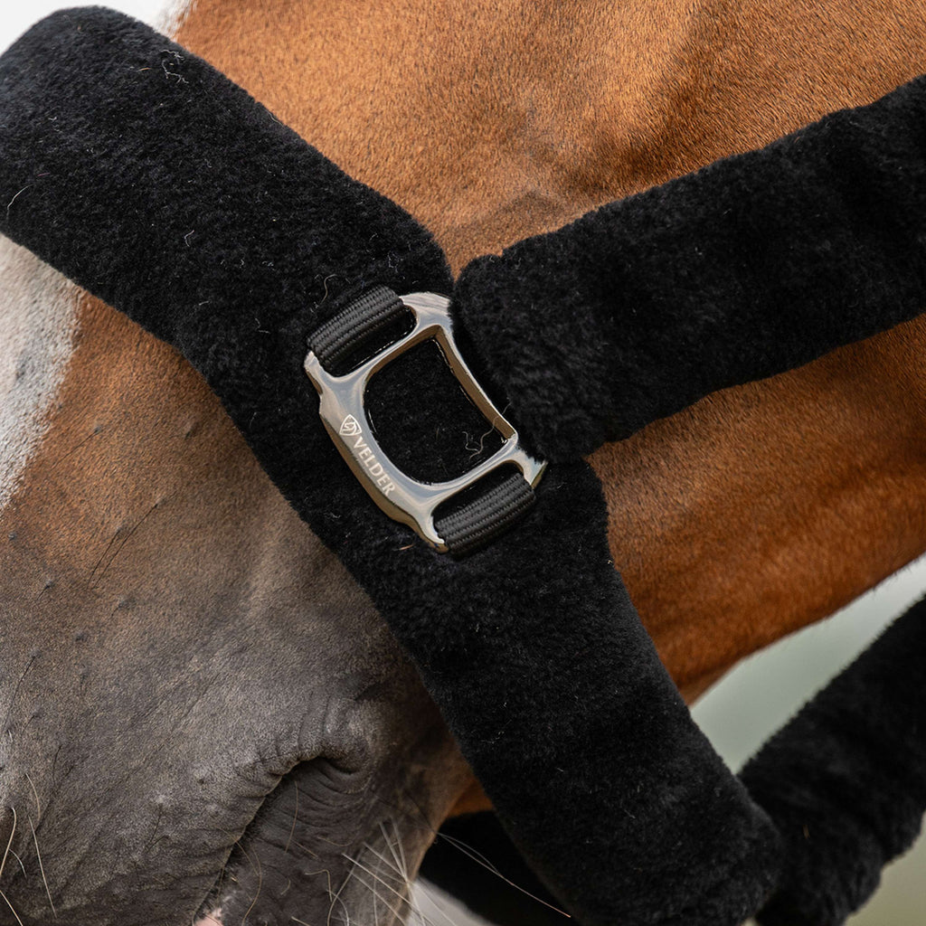 Velder Horsewear Premium Halter Comfort Fur Black