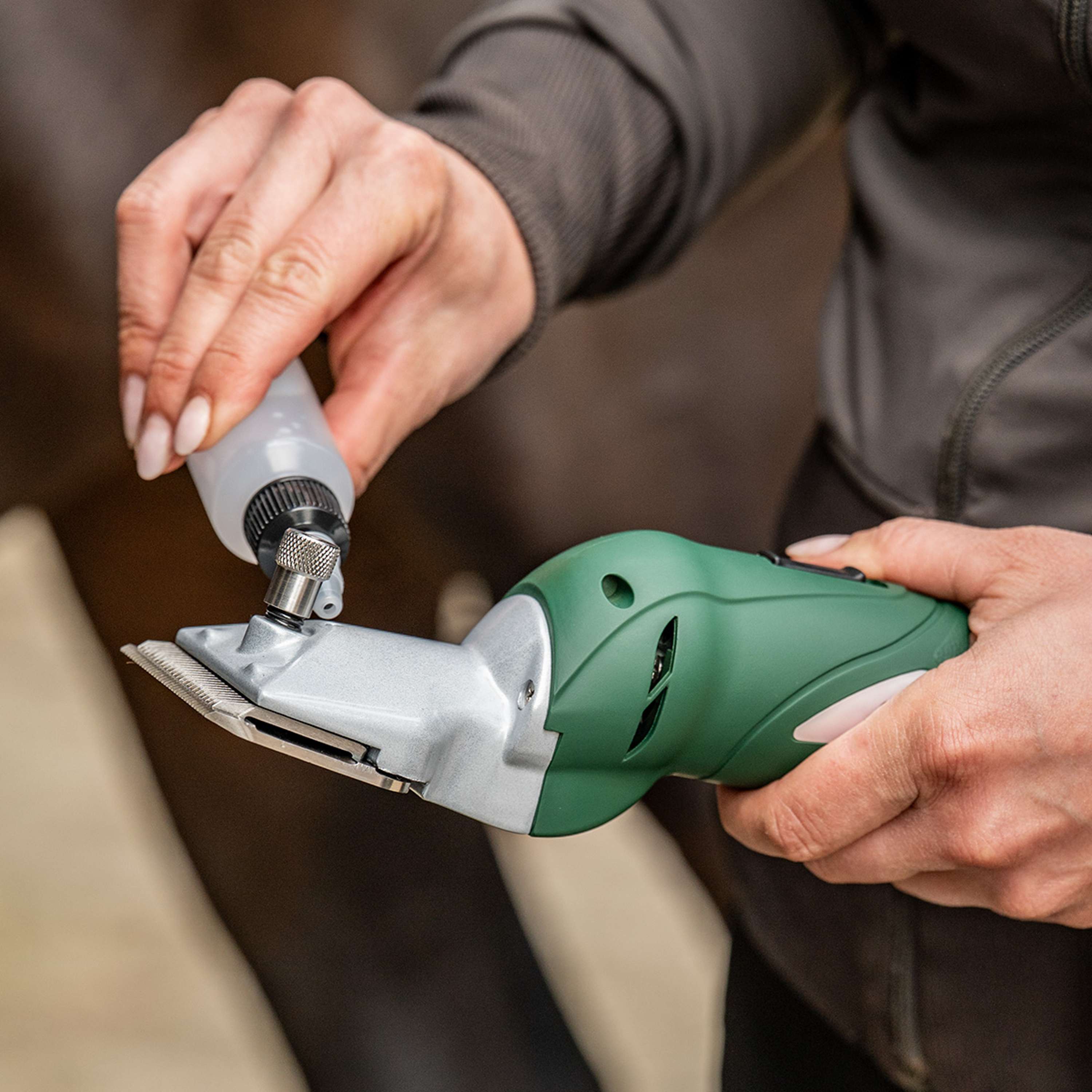 Agradi Horse Cordless Shearing machine HC-2600 Green