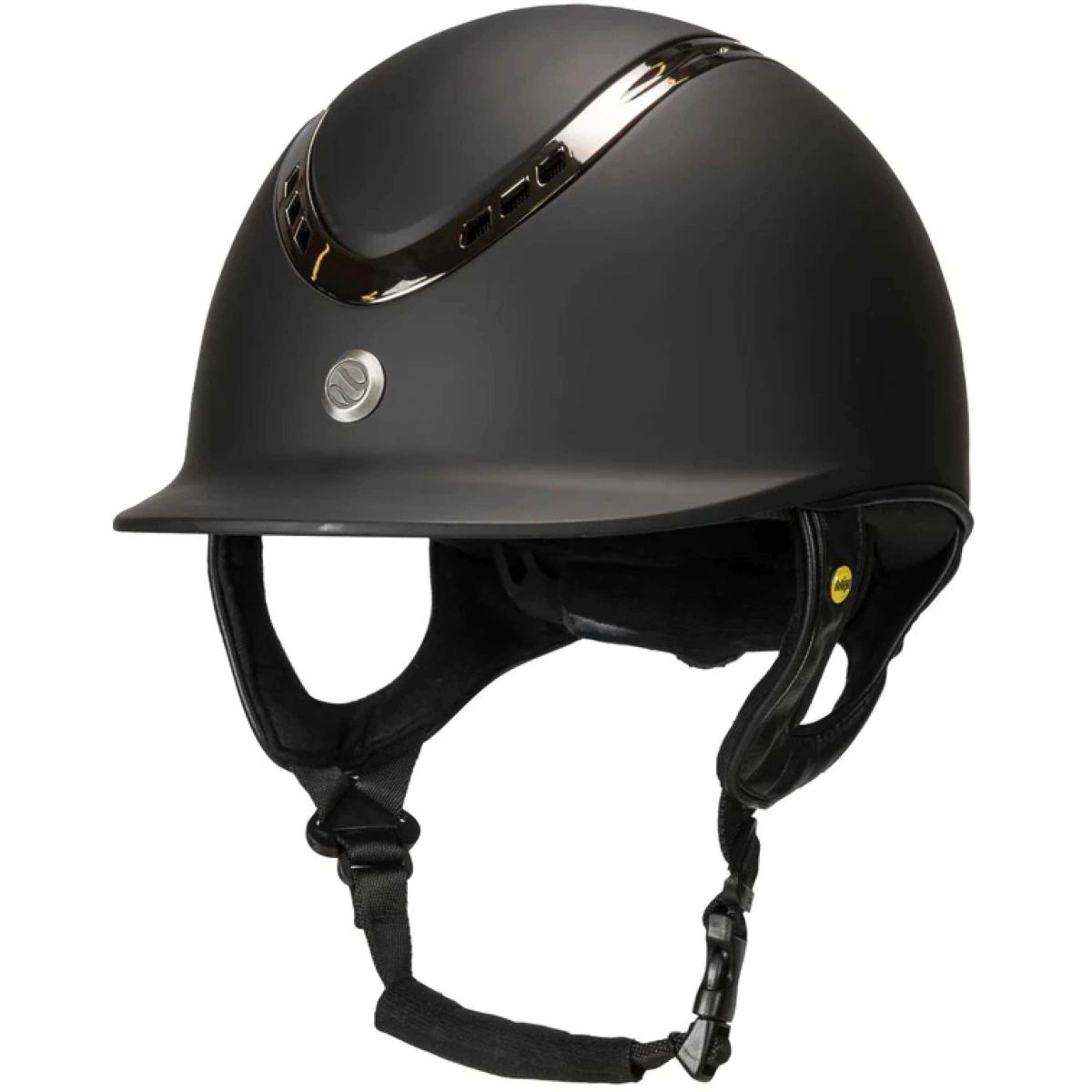 Back on Track Cap EQ3 Pardus Smooth Top Mips Black