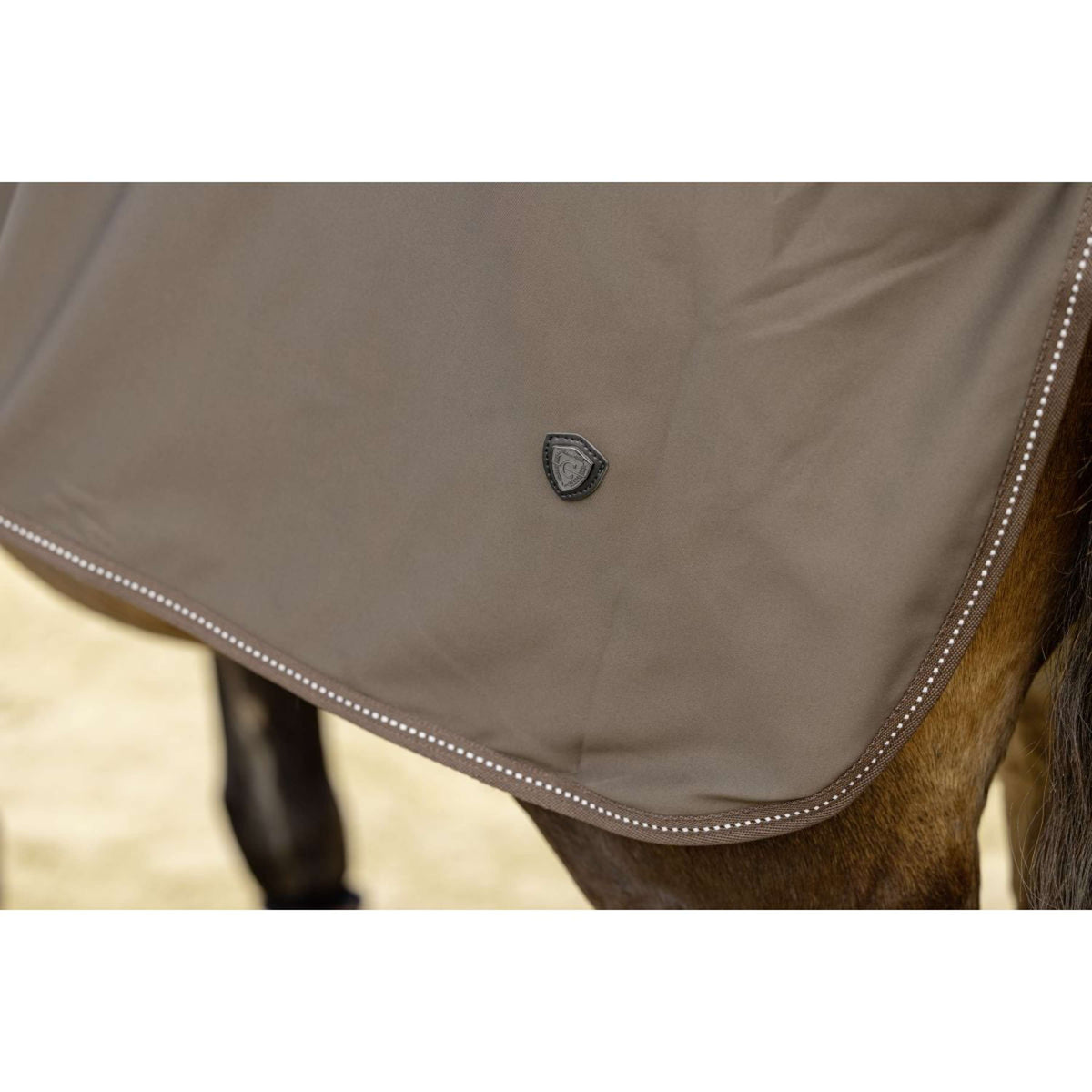 Covalliero Exercise Rug AW24 Coffee-Brown