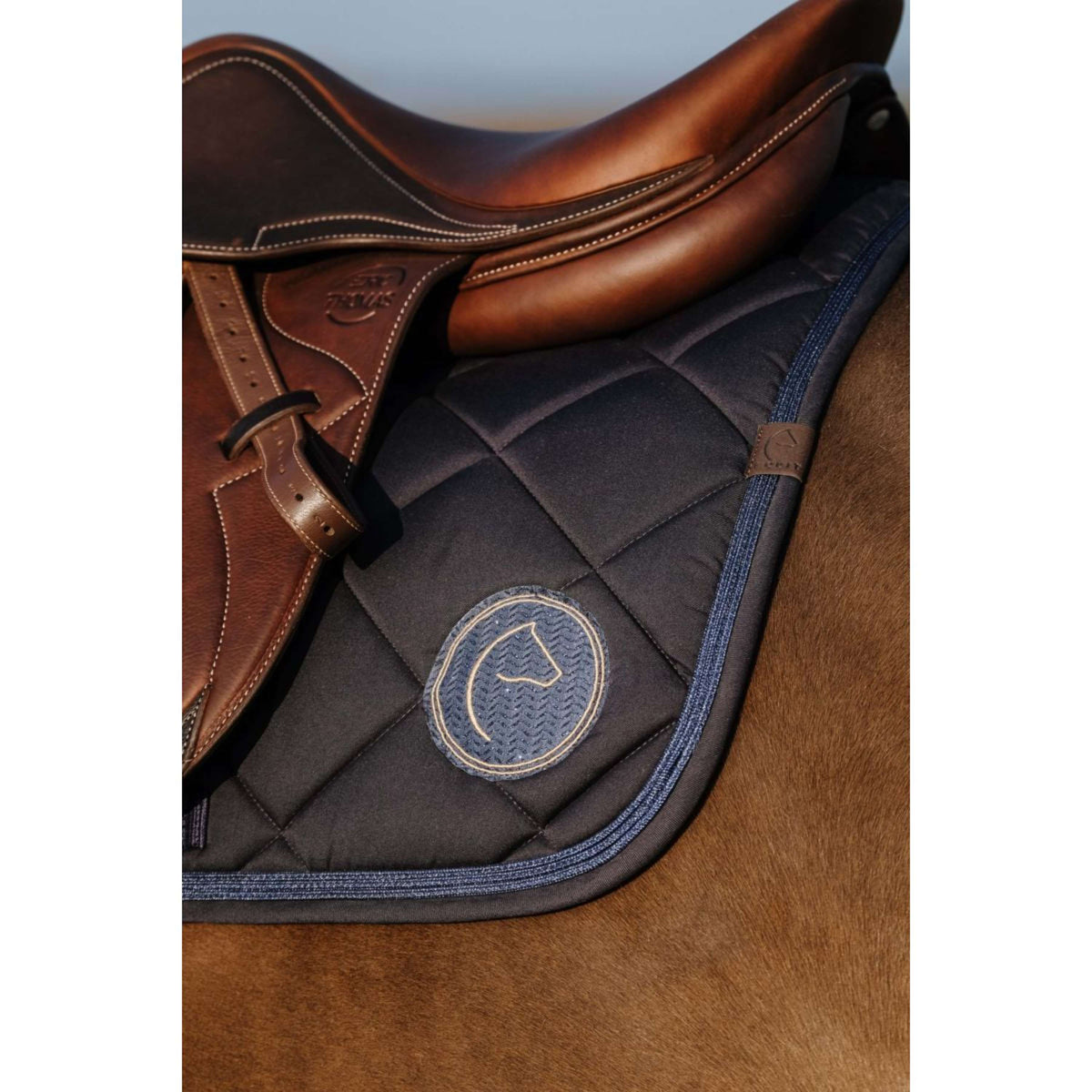 EQUITHÈME Saddlepad Badge Jumping Navy