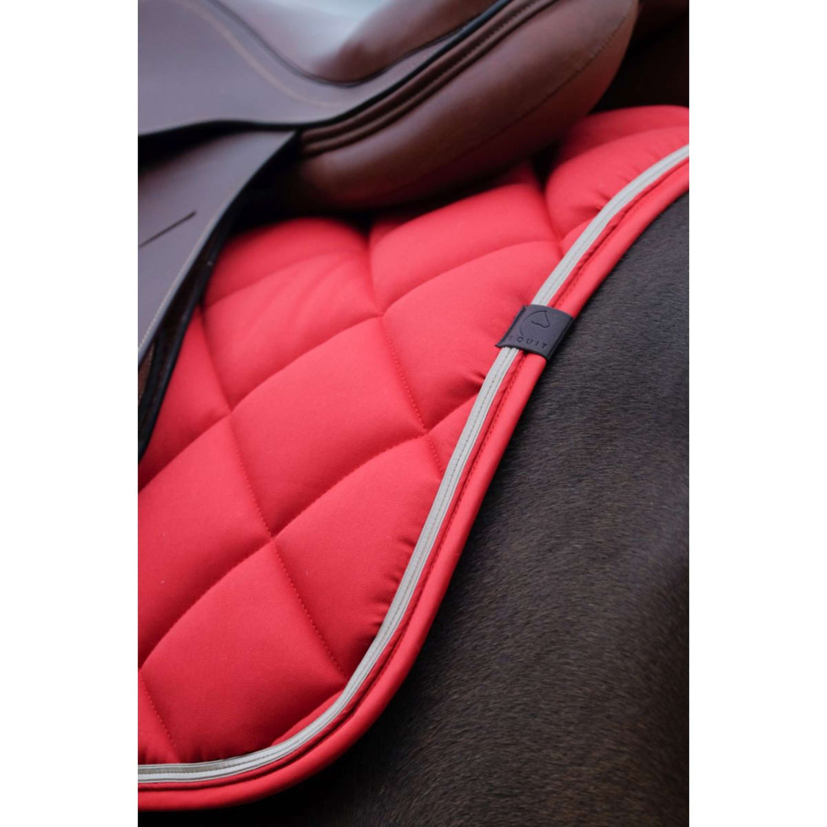 EQUITHÈME Saddlepad Classic Jumping Red