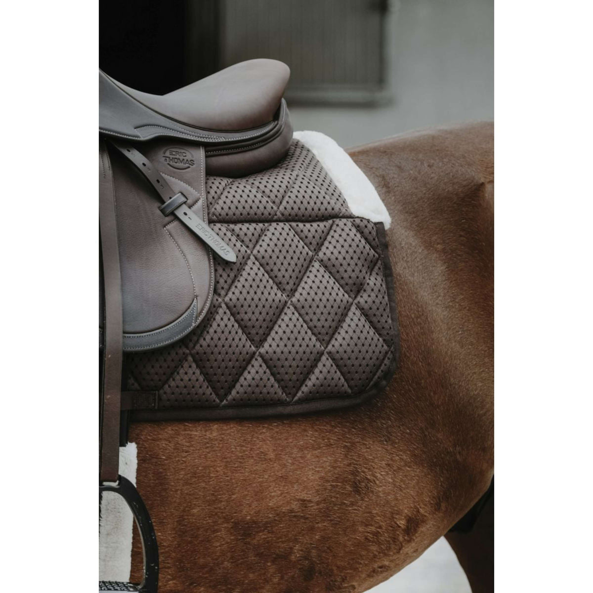 EQUITHÈME Saddlepad Pro Air General Purpose Choco