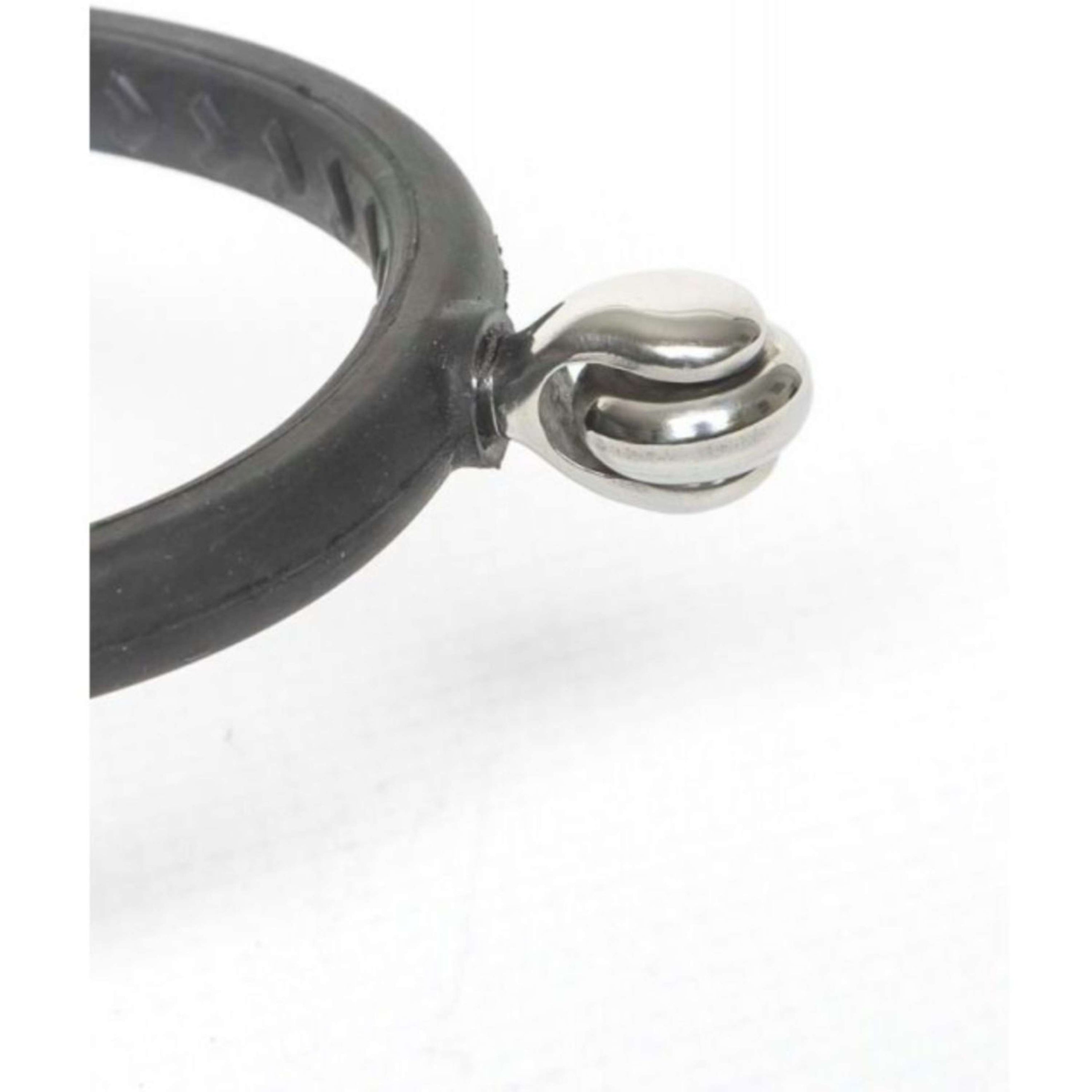 Metalab Wheel Spurs Soft Touch 20mm Horizontal Black Metalab Wheel Spurs Soft Touch 20mm Horizontal Black