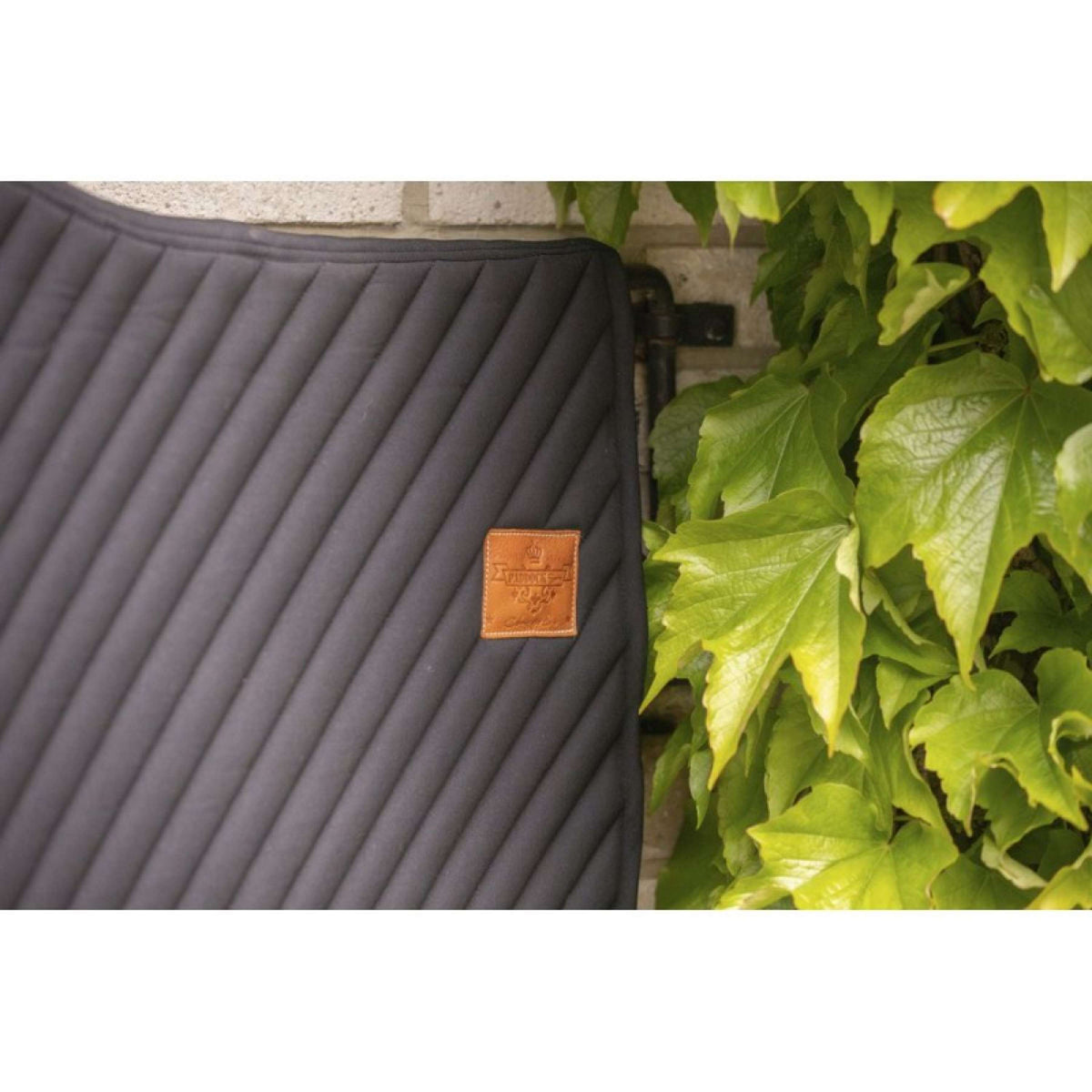 Paddock Saddlepad Diagonal Jumping Black