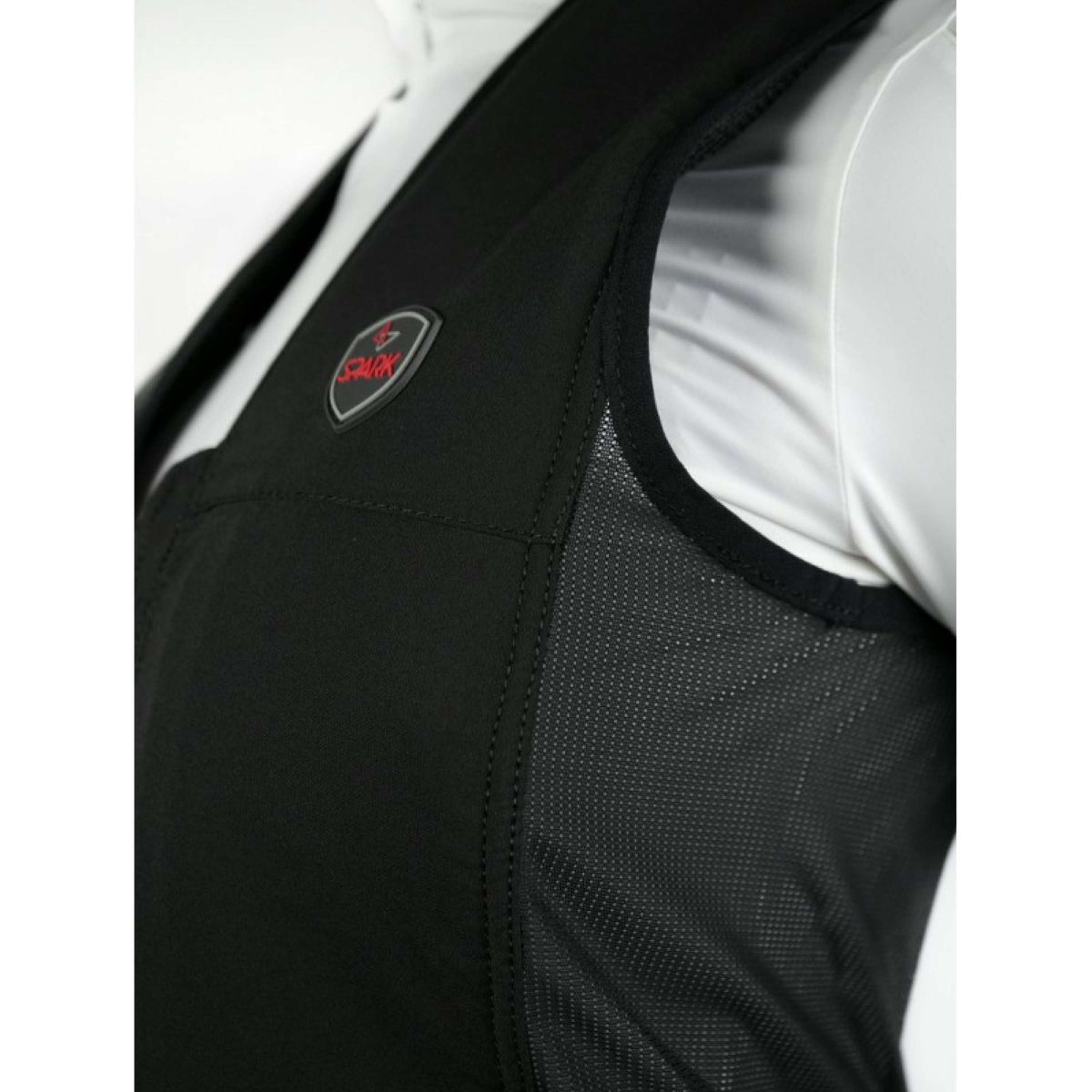 Spark Airbag Manege Adult Black