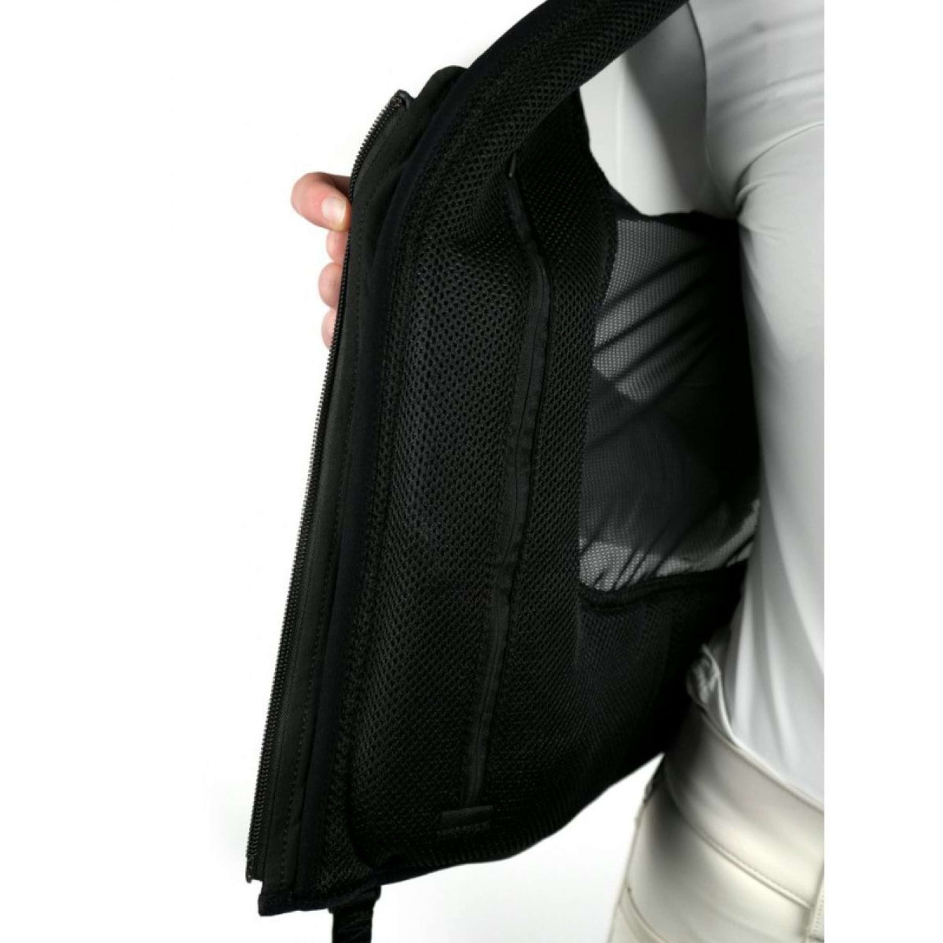 Spark Airbag Manege Adult Black