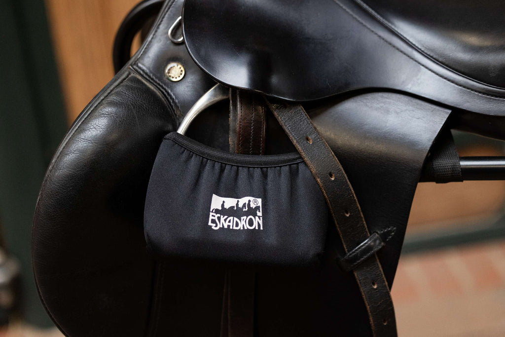 Eskadron Basic Black
