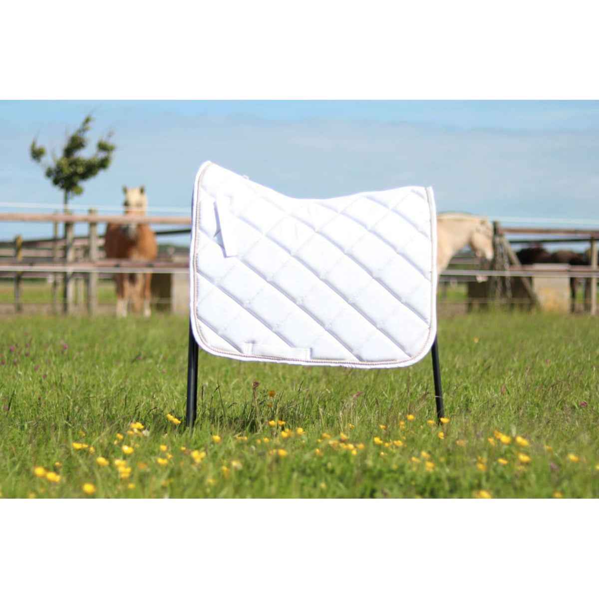 HB Saddlepad Sparkling Glitter Jumping White