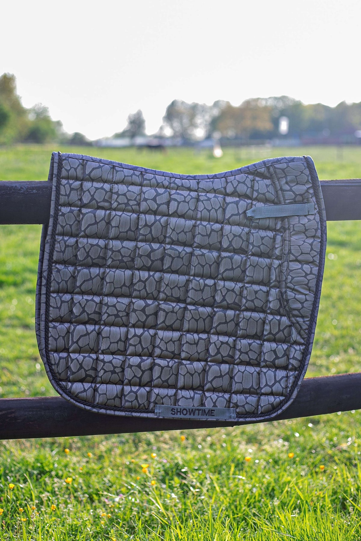 HB Saddlepad Dressage Snake Grey