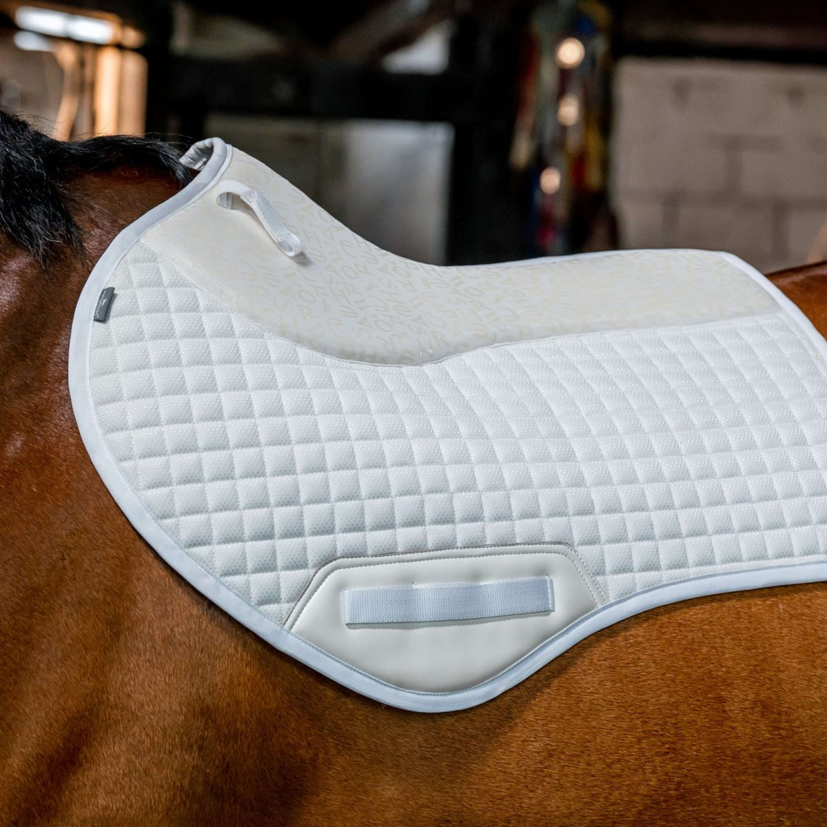 Horseware Saddlepad Comfort Tech Jumping White