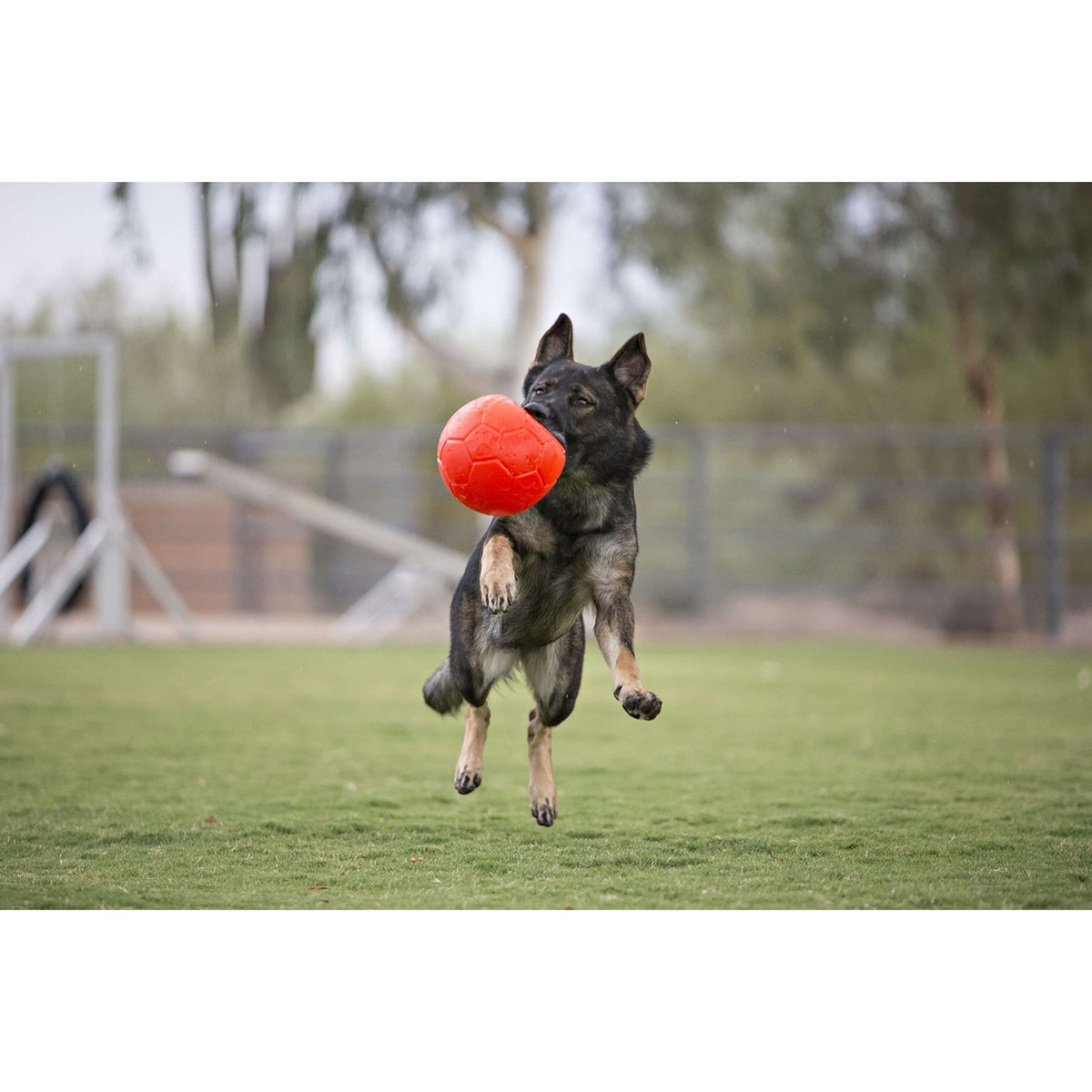 Jolly Ball Soccer Red