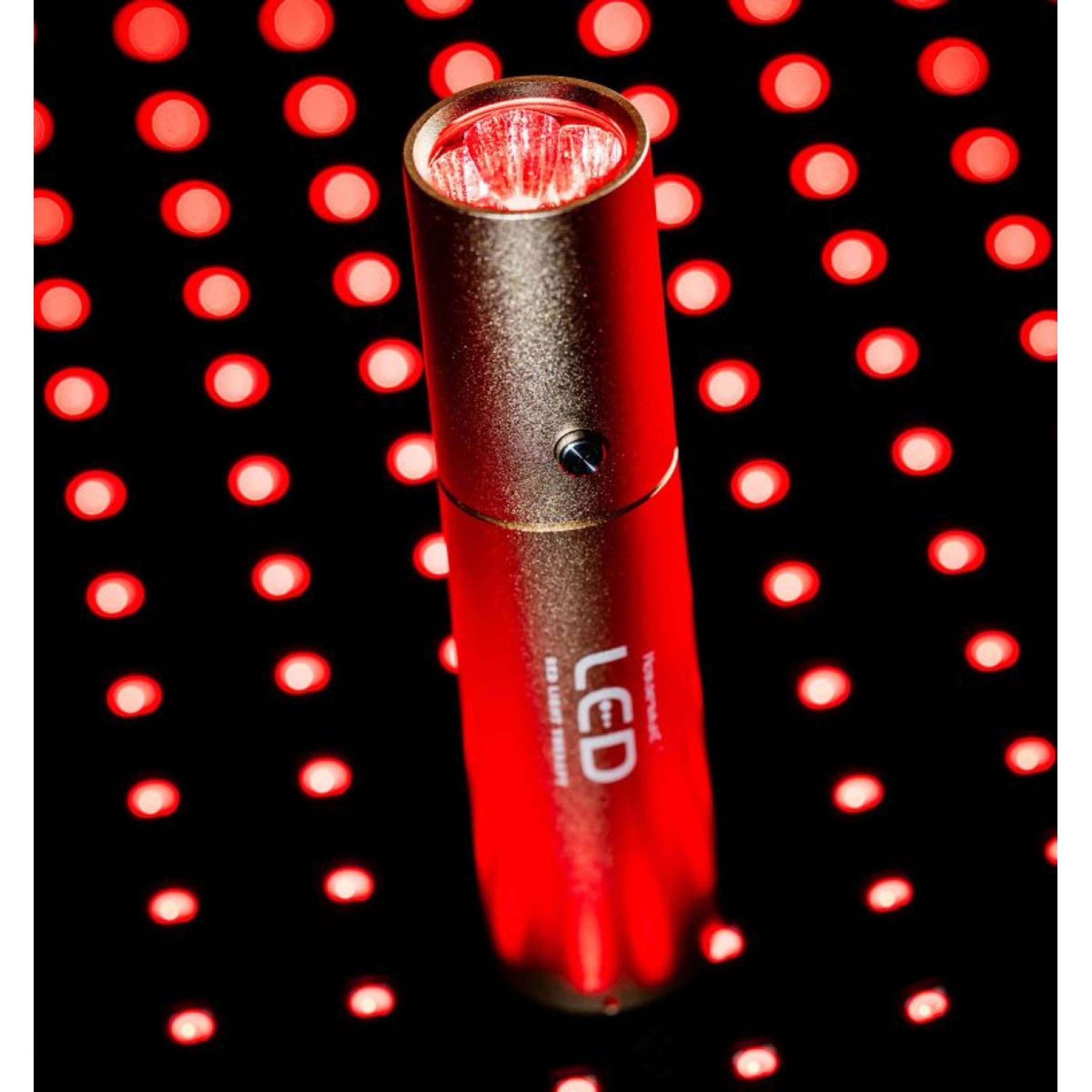 Horseware LED Red Light Therapy Wand Black
