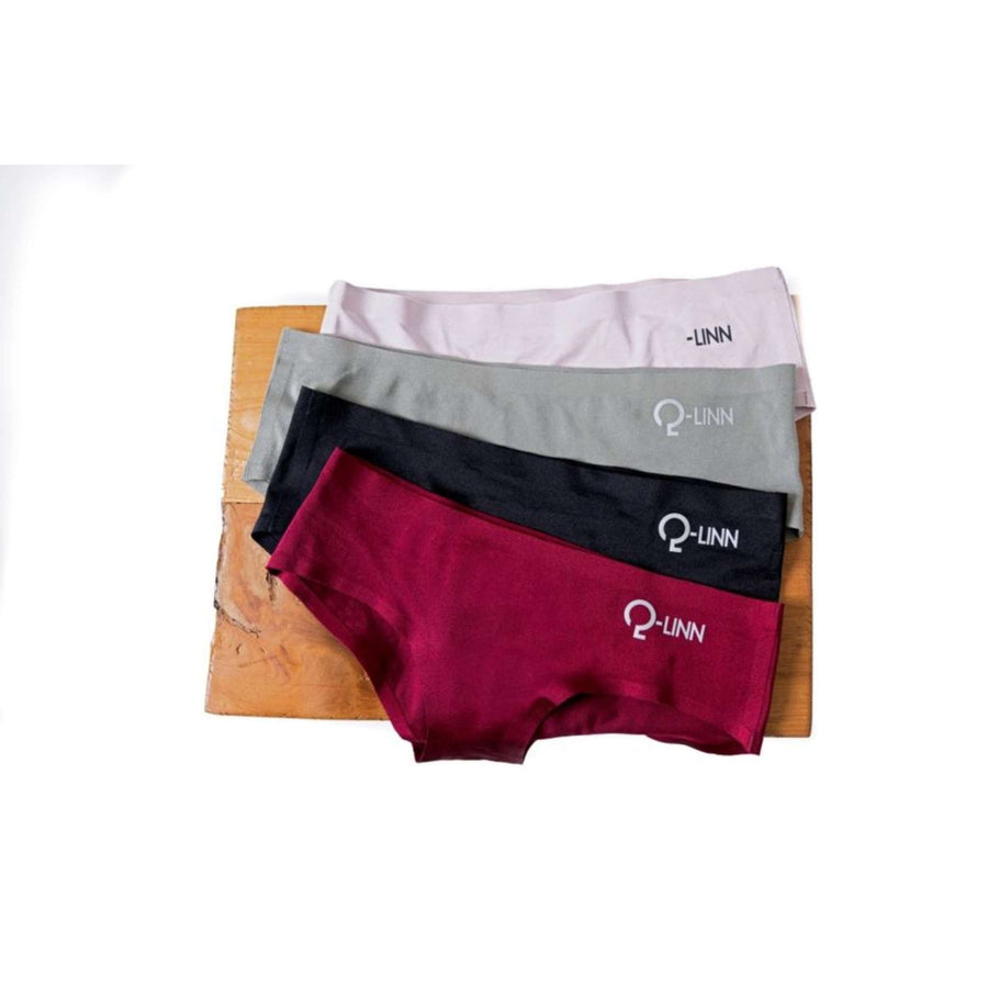 Q Linn Boxer Black