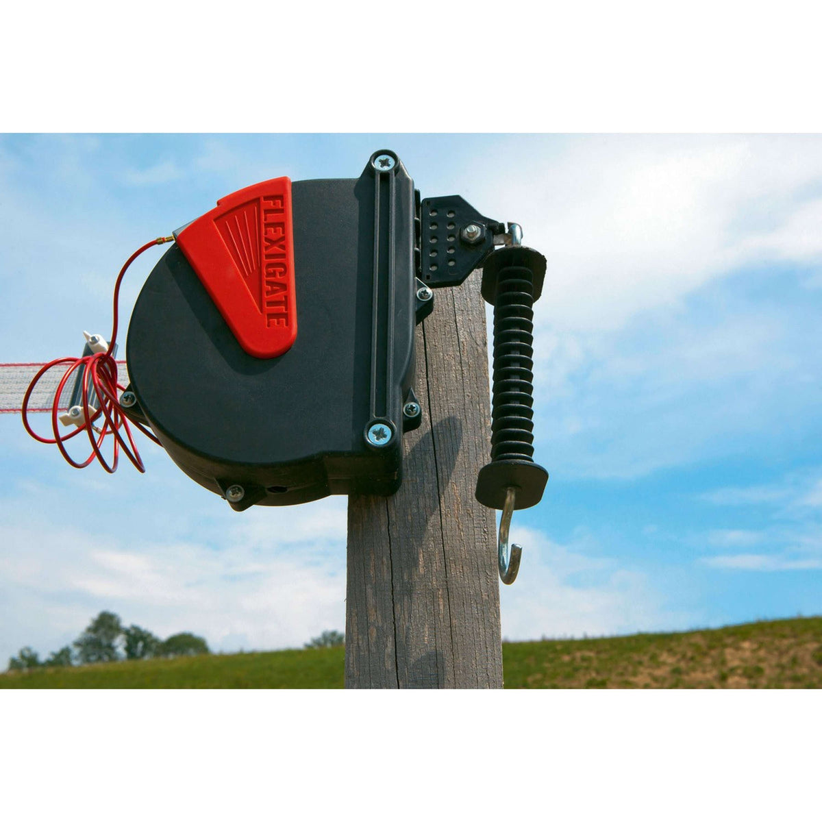 Ako Flexigate Gate System with Tape Red