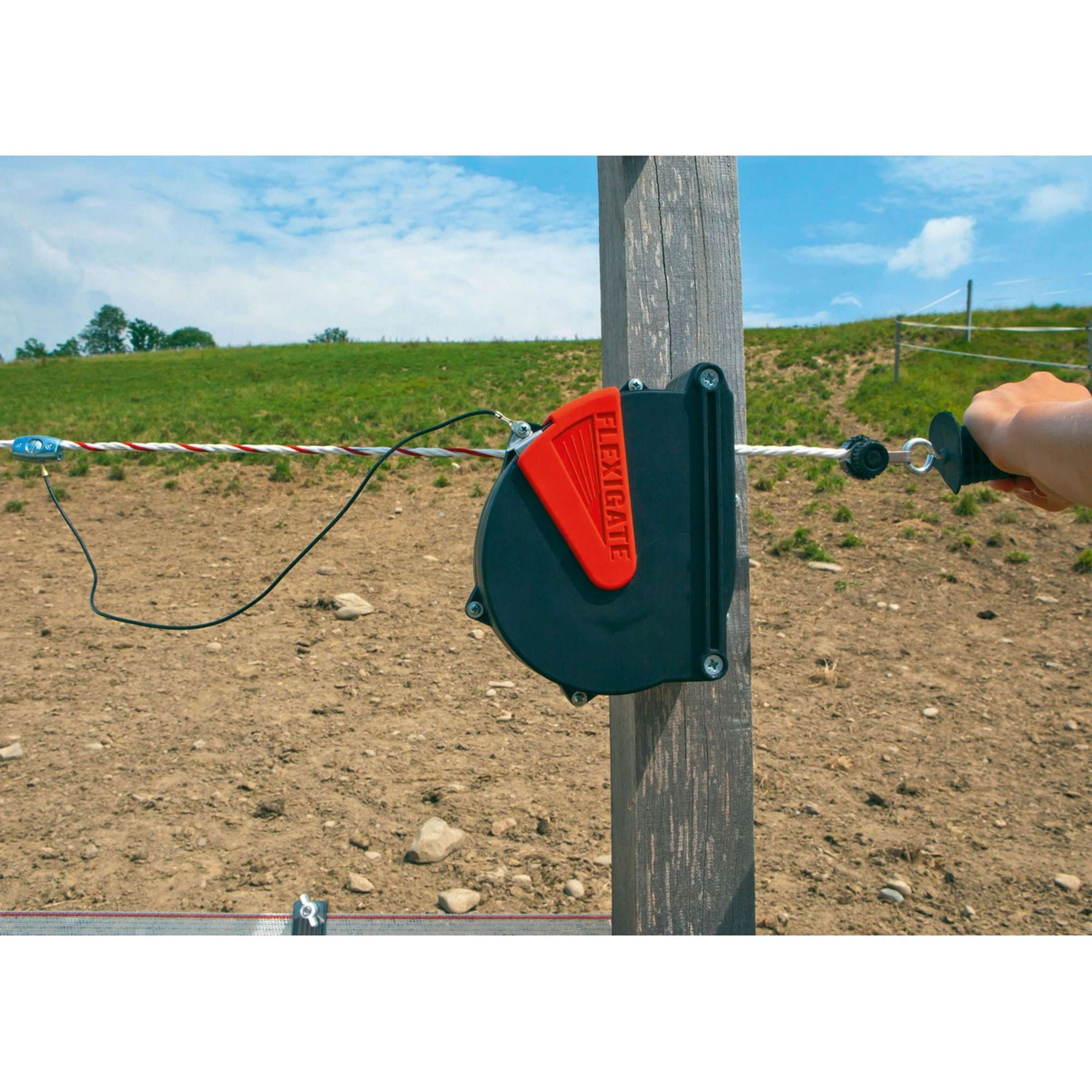 Ako Flexigate Gate System with Rope Red Ako Flexigate Gate System with Rope Red