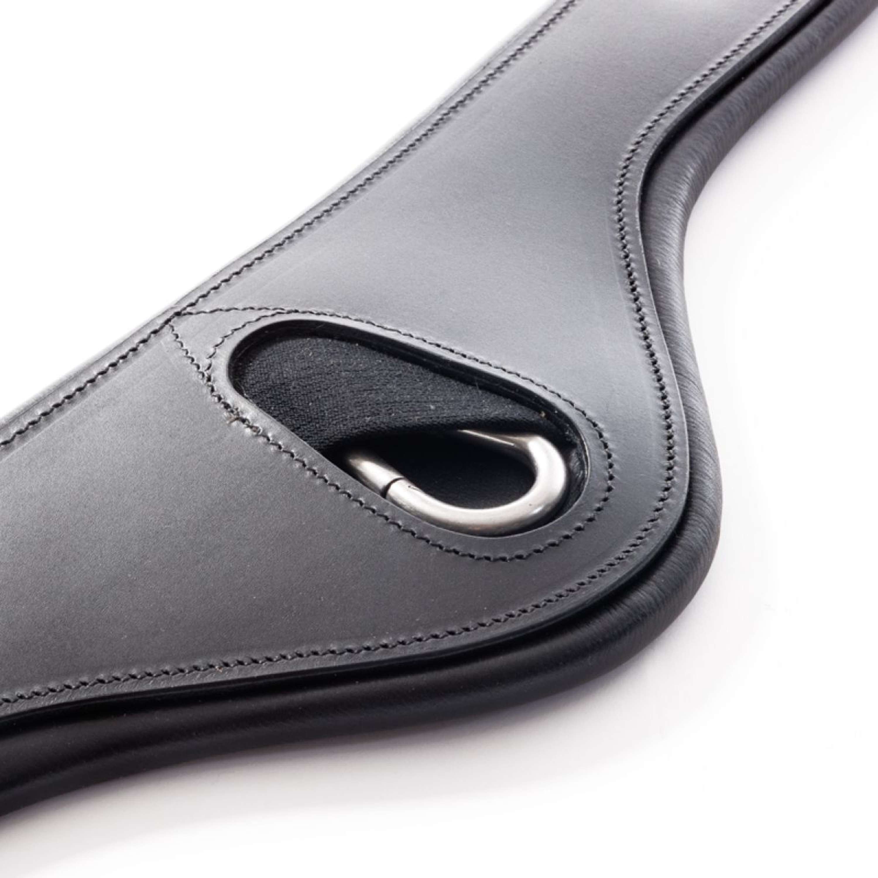 Kavalkade Girth Atlas Oiled Leather with Elastic Black