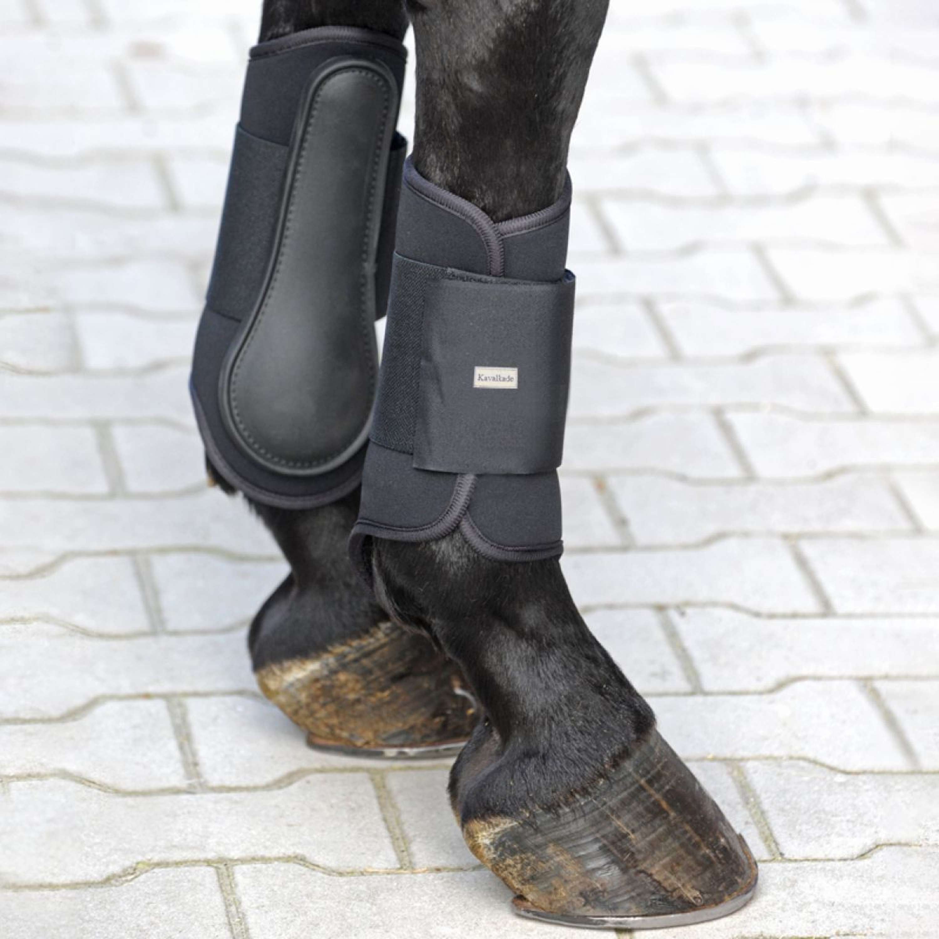 Kavalkade Tendon Boots Softy Hind Legs Black