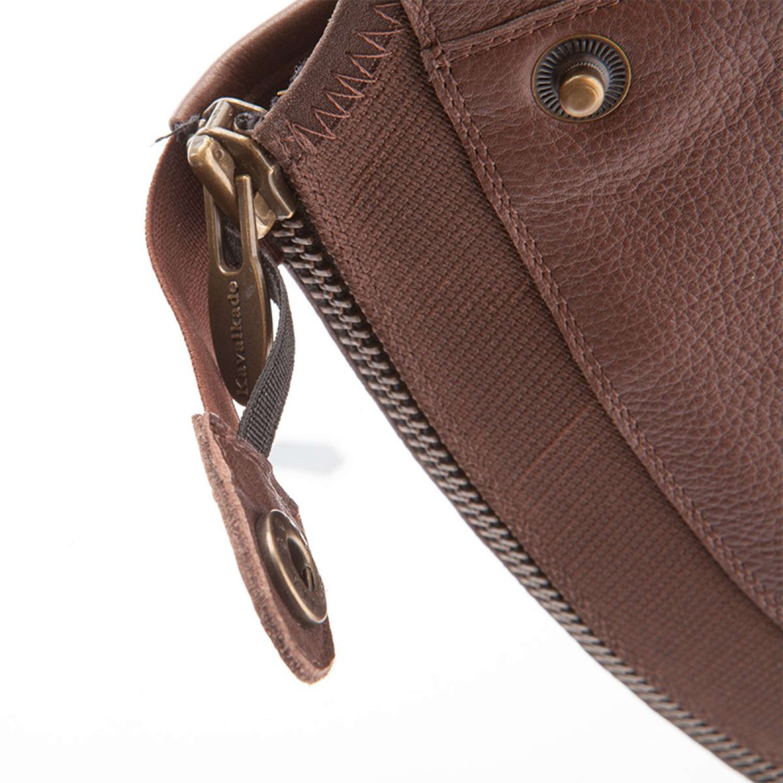 Kavalkade Chaps Valerius Brown