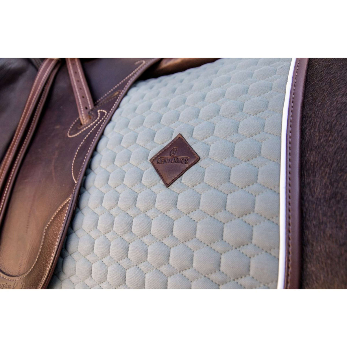 Kentucky Dressage Saddle Pad Classic Leather Dusty Green