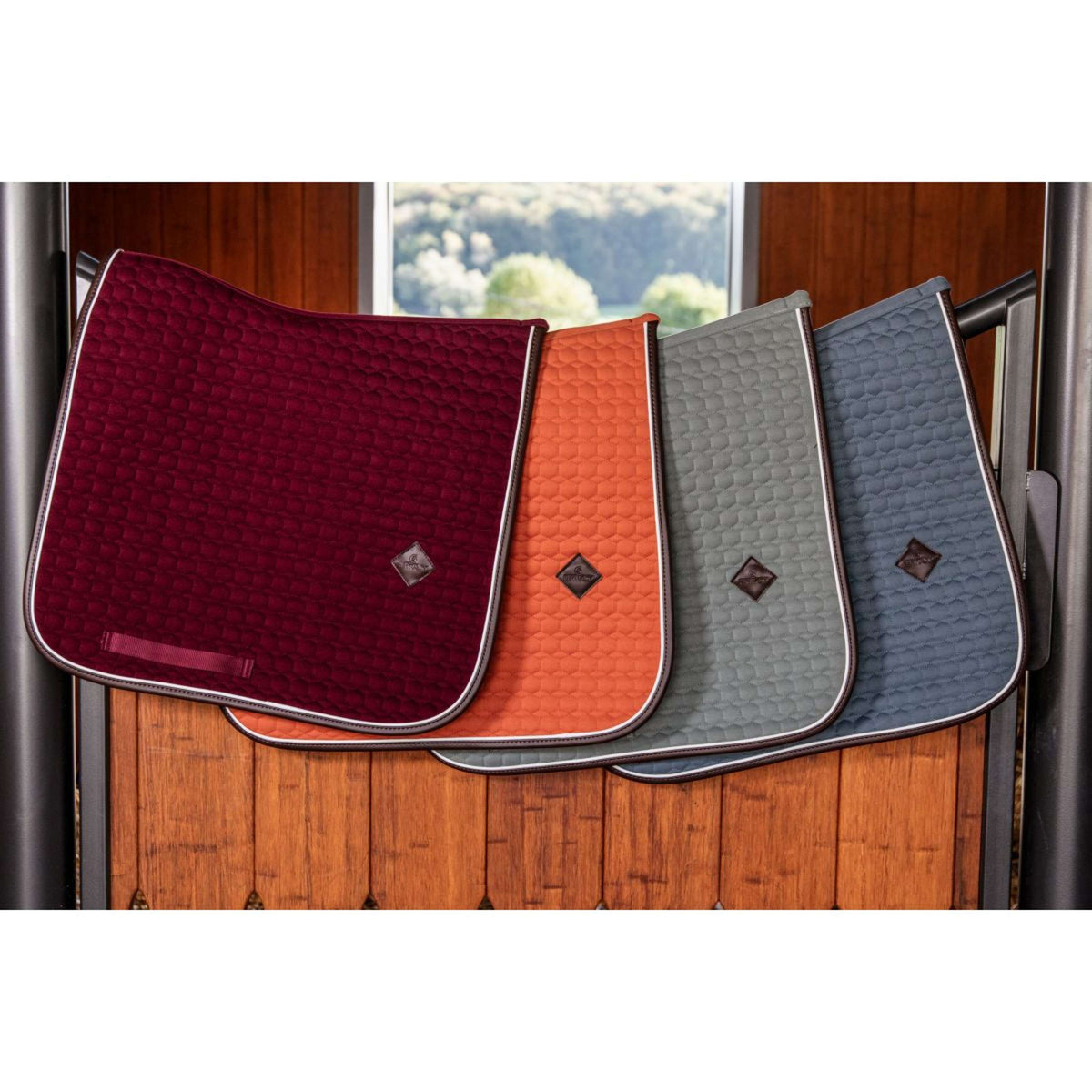 Kentucky Dressage Saddle Pad Classic Leather Bordeaux